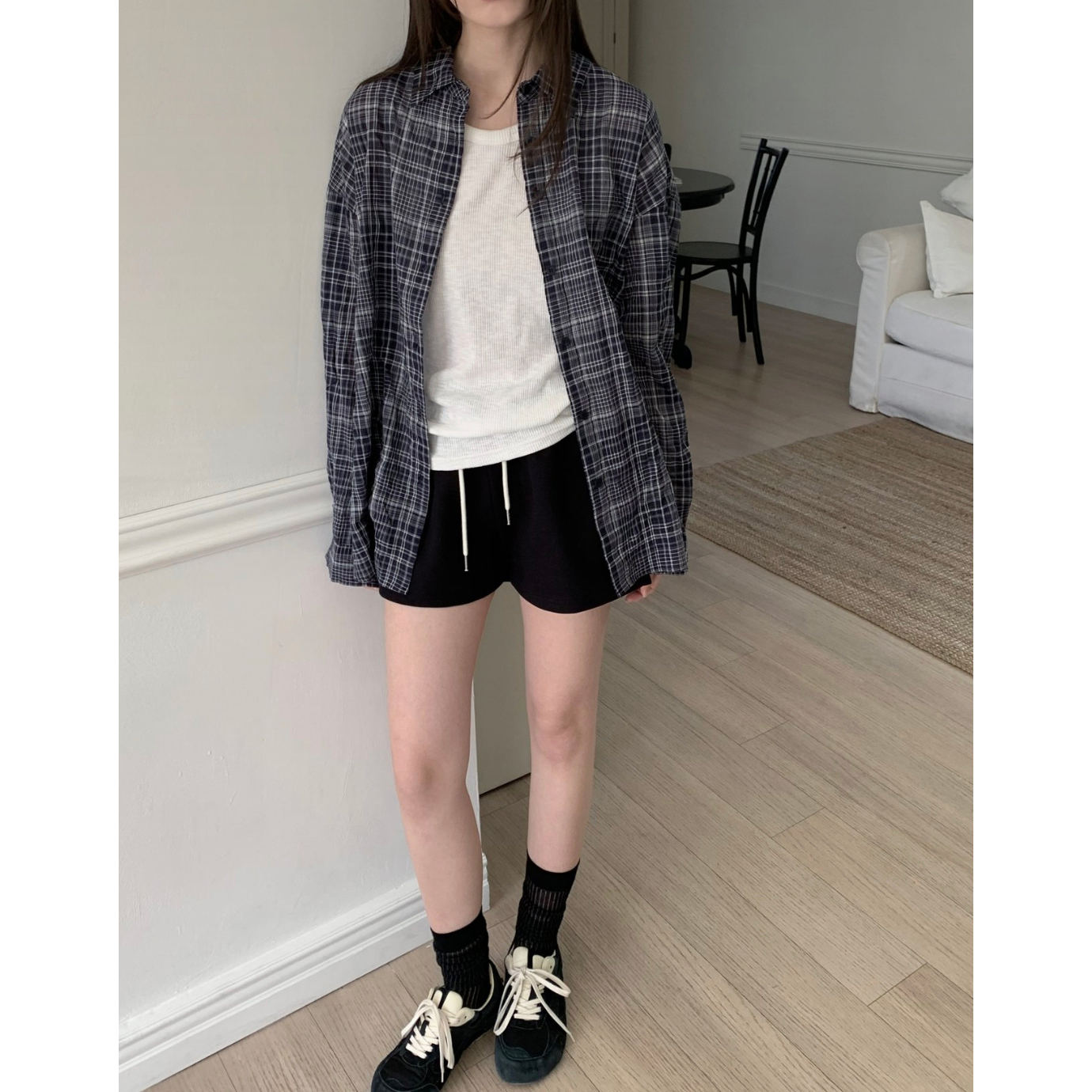 레이크 여름 긴팔 루즈핏 체크 셔츠 살안타템