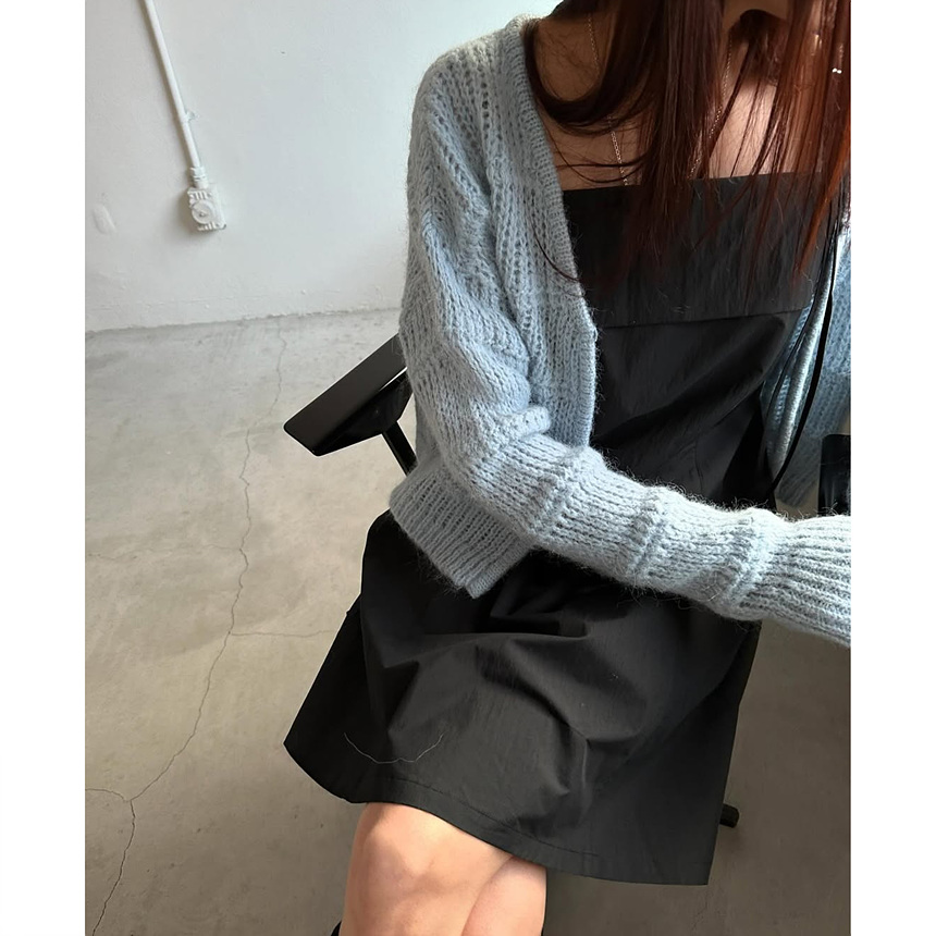 바로발송 25SS 필 크롭 브이 가디건 상세 이미지 9