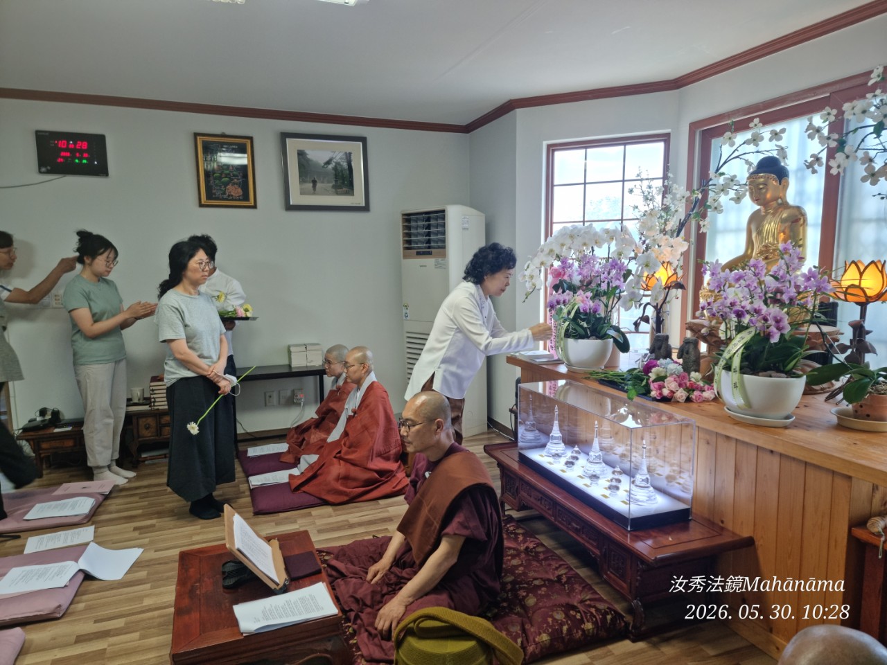 2013206ab4b80.jpg