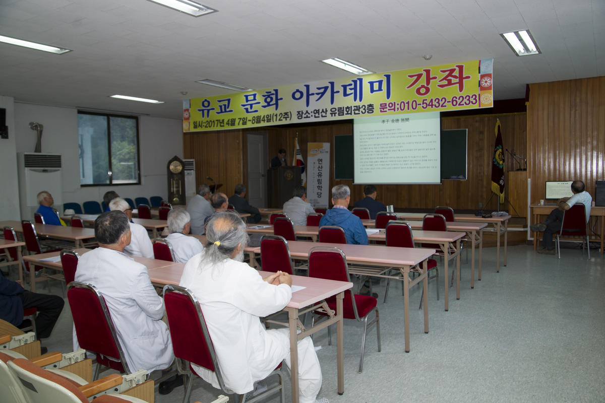 e4b732172aa33.jpg