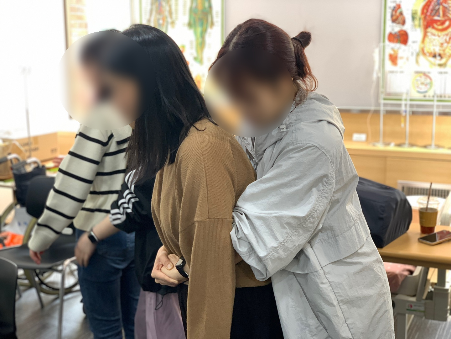 ad6410173a60e.jpg