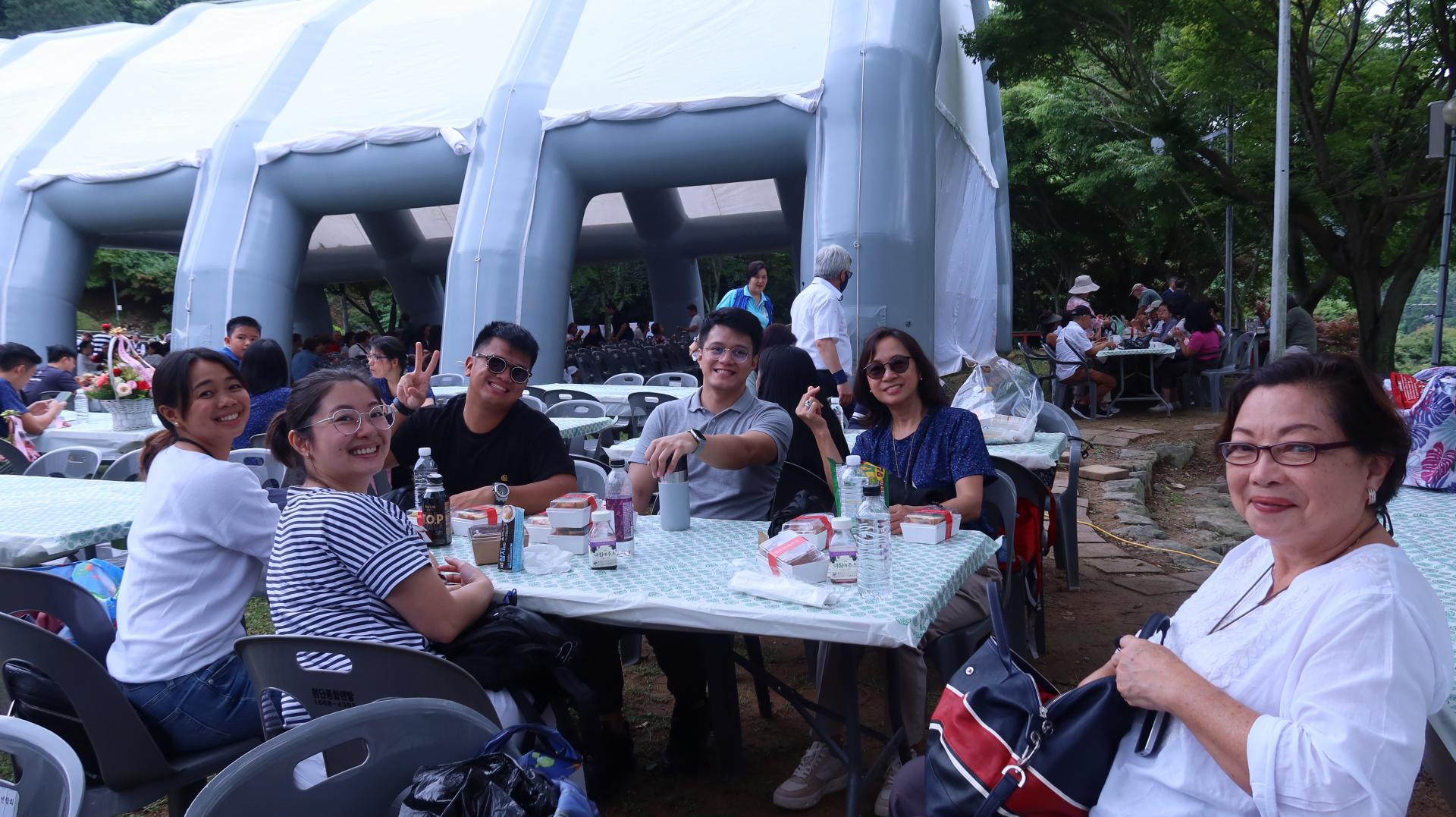 0ea5d7856204e.jpg