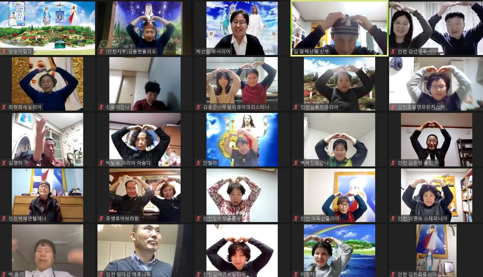 68f44deea25a5.png