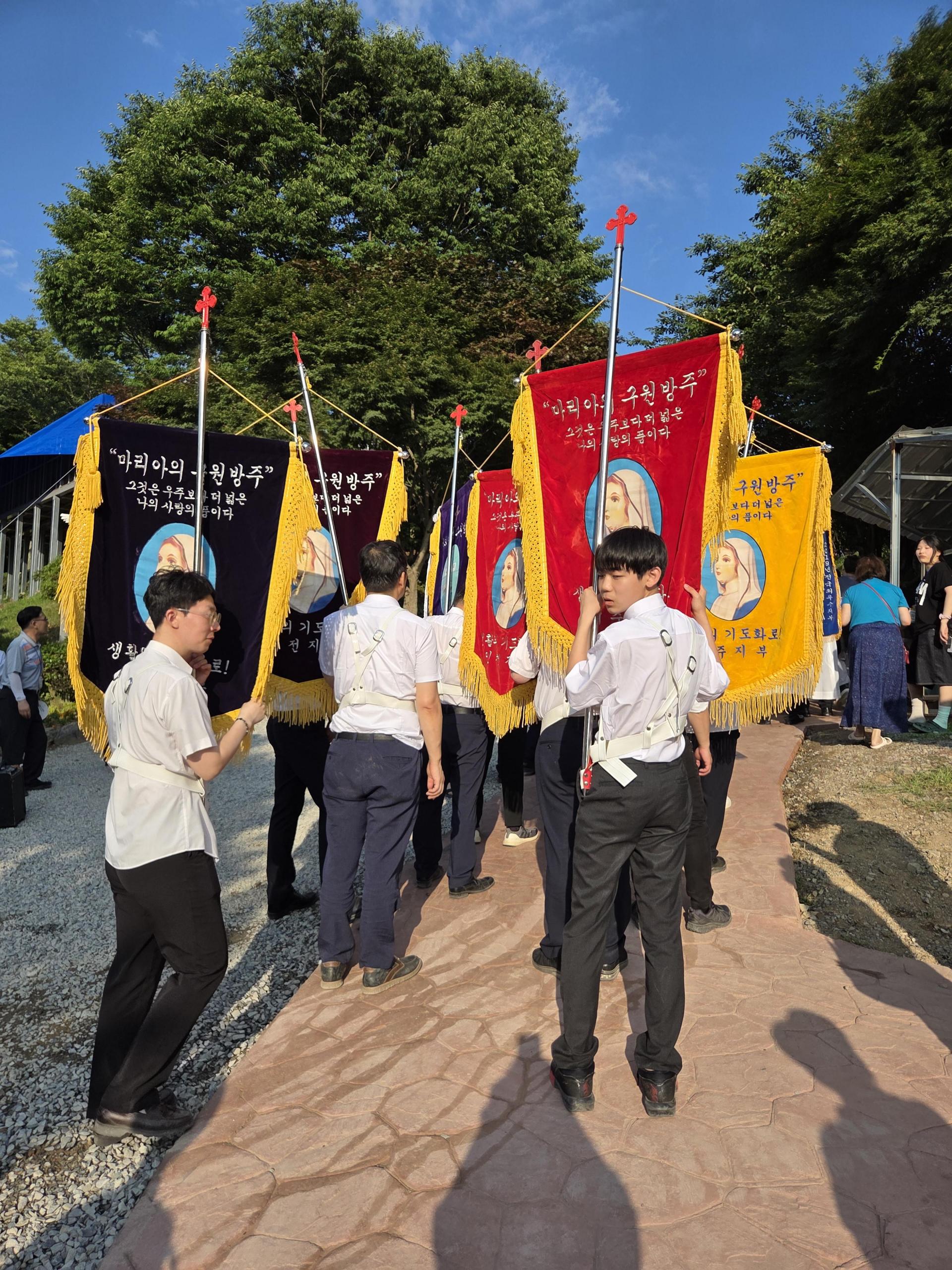 752e0cc35a731.jpg