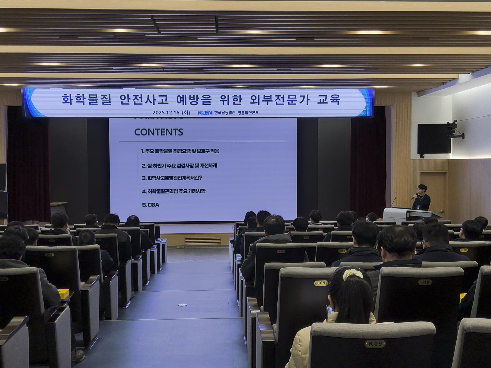 bcc1c53ad677a.jpg