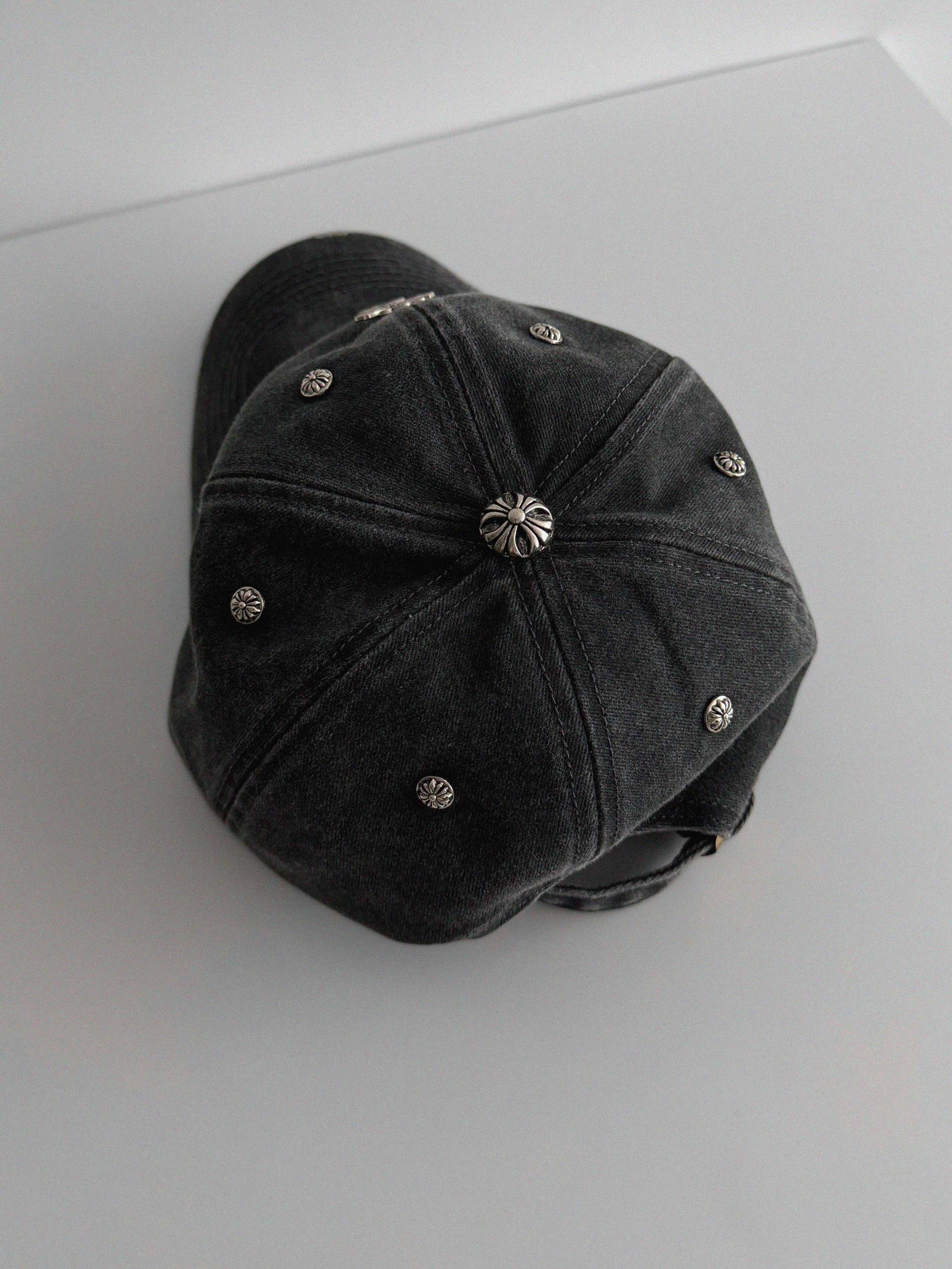 Pigment metal cross ball cap