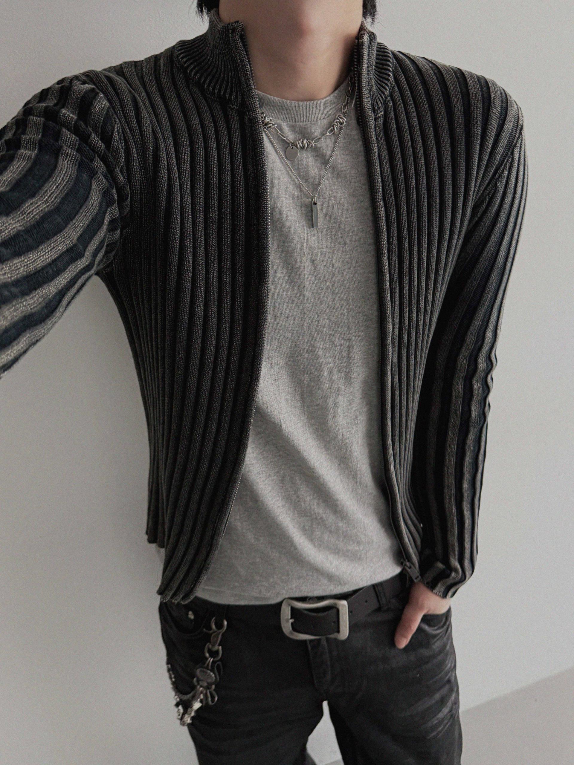 Pigment ribbed muscle knit zip-up