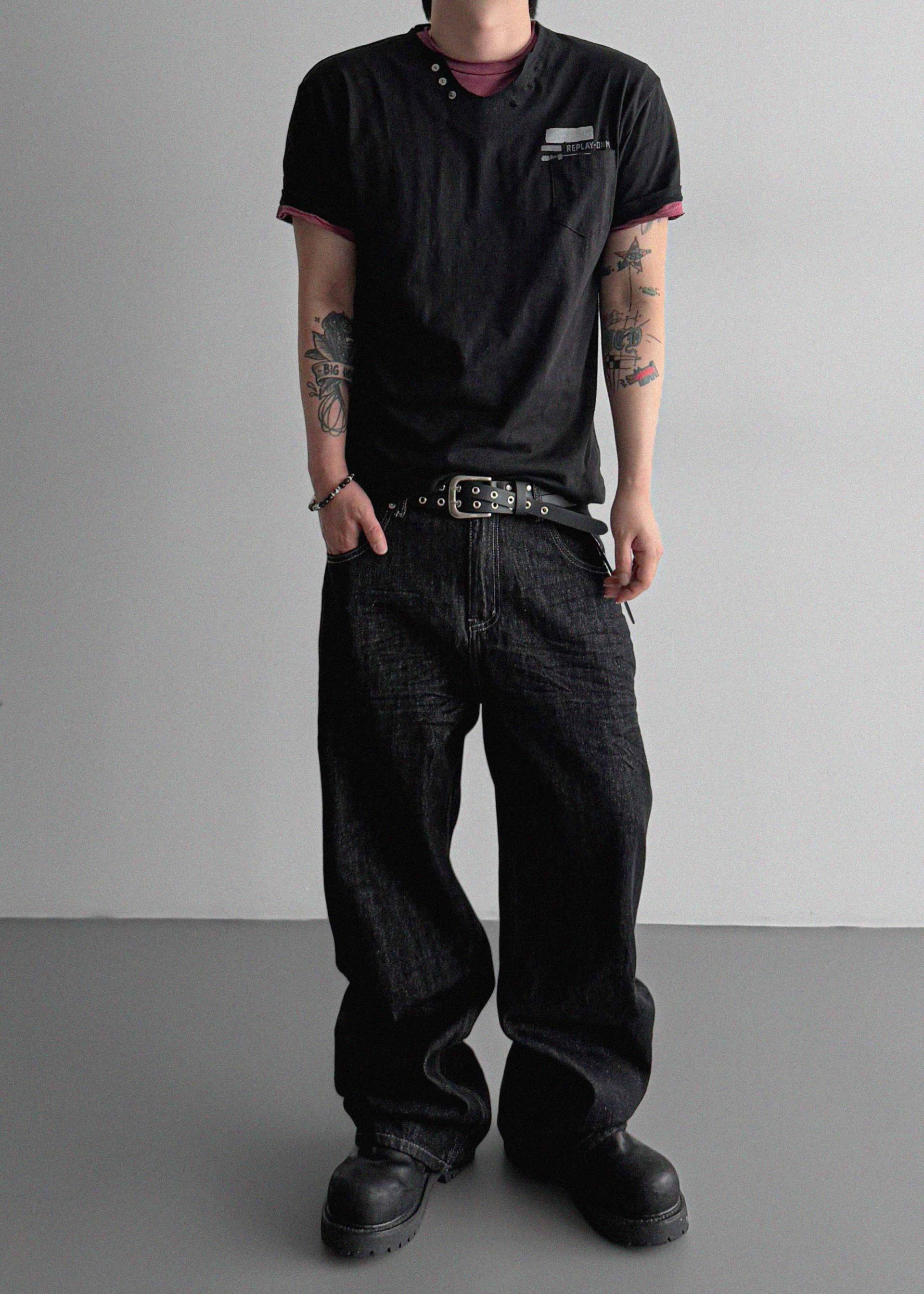Smith cutoff v-neck half t