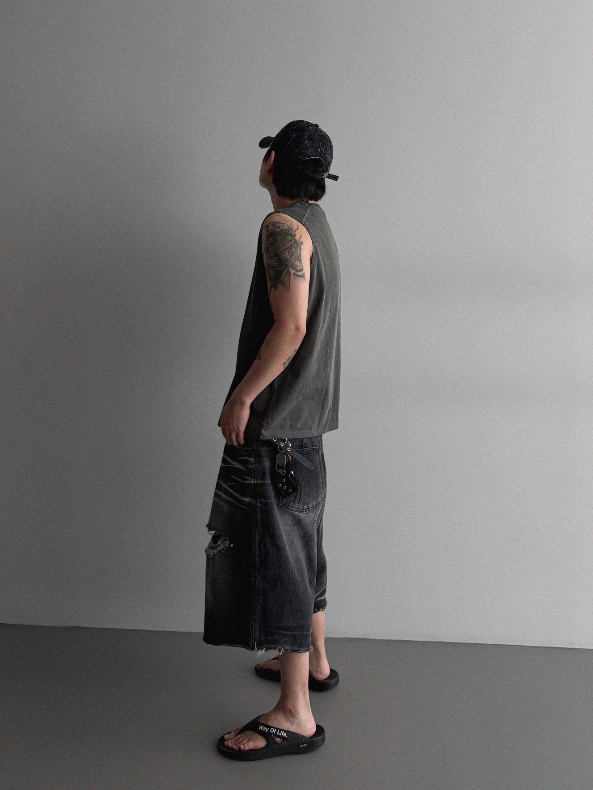 Cubic vintage denim bermuda pants