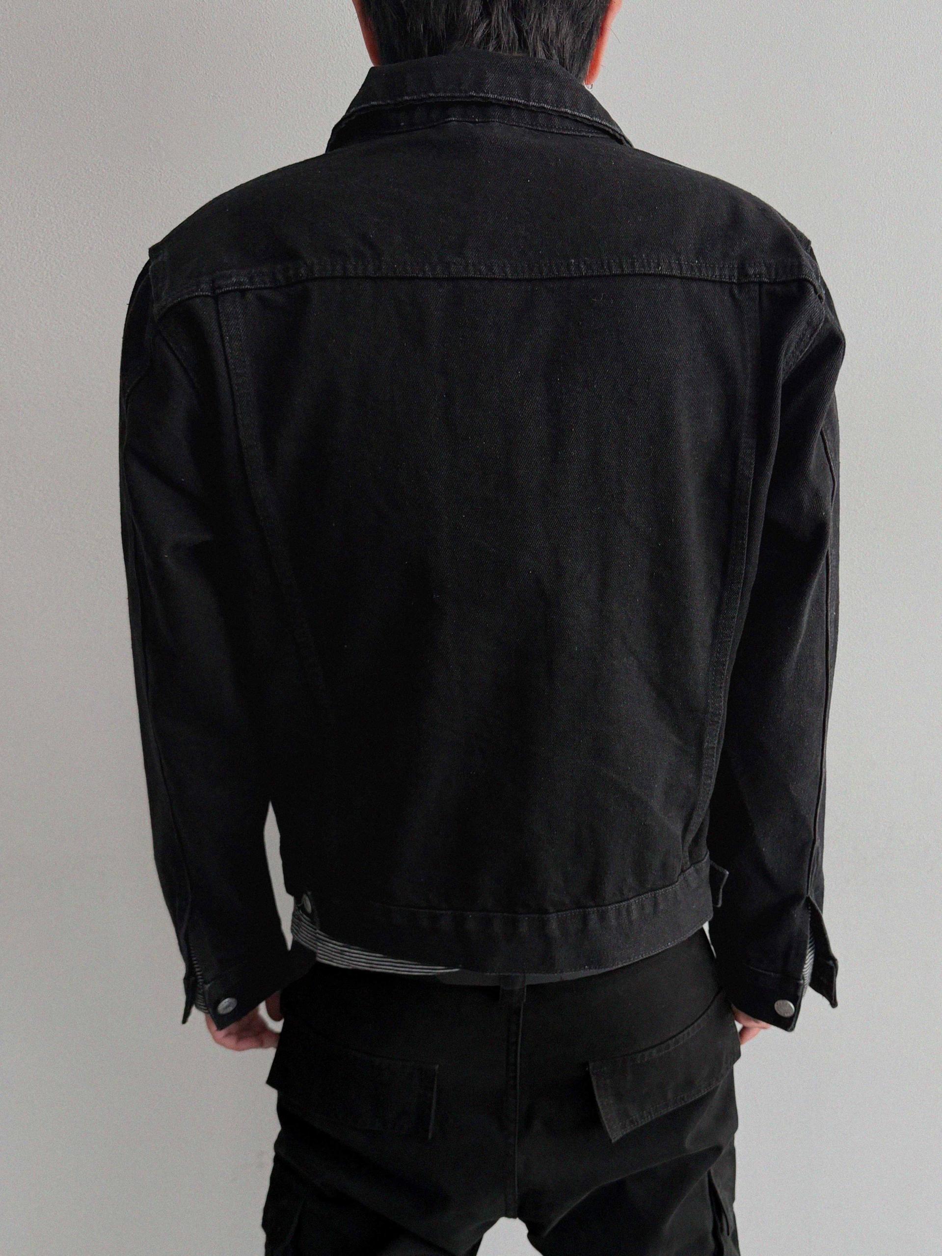 Minimal basic crop denim jacket