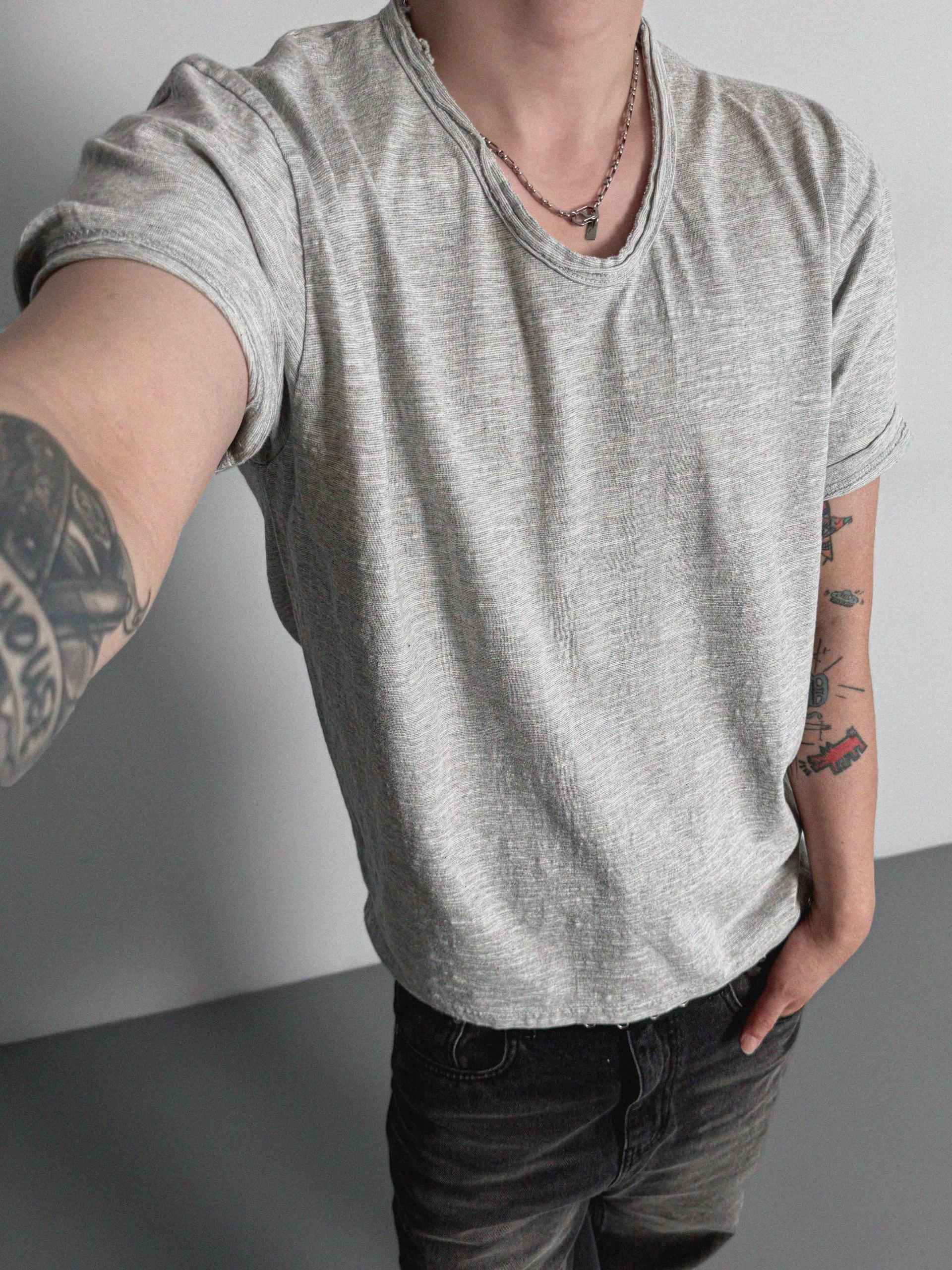 Slab cut u-neck half t