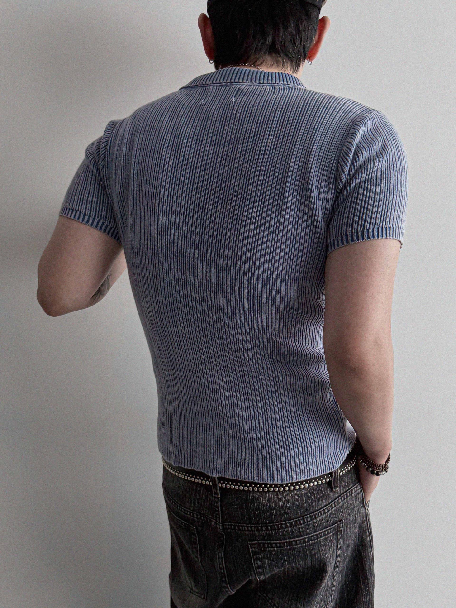 Garments ribbed collar muscle half T