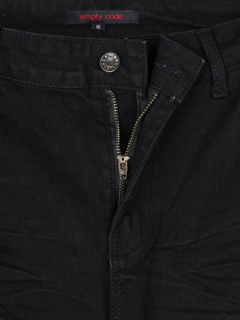 Dark embo sagging flare black jeans