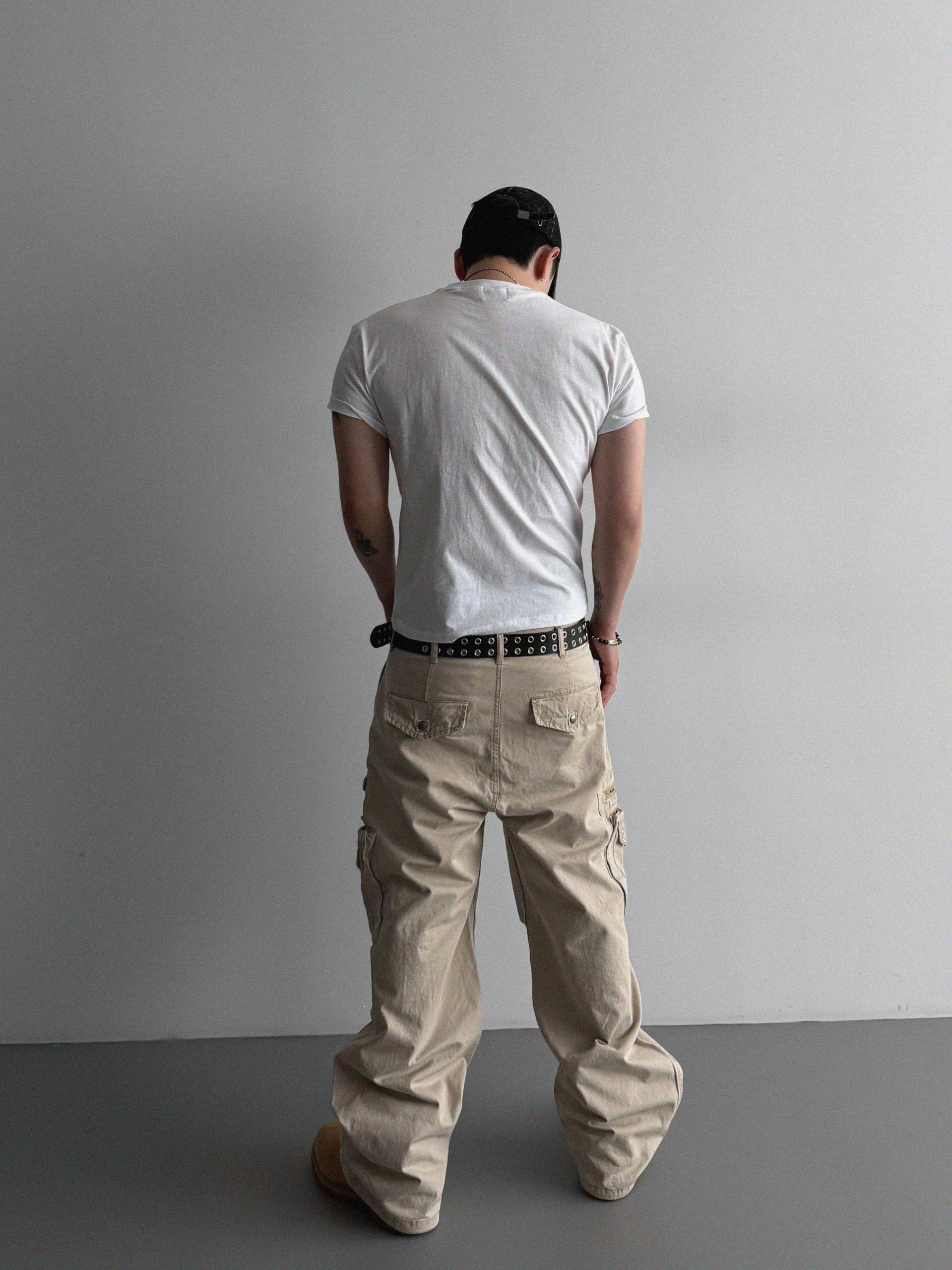 Cut printed muscle half t