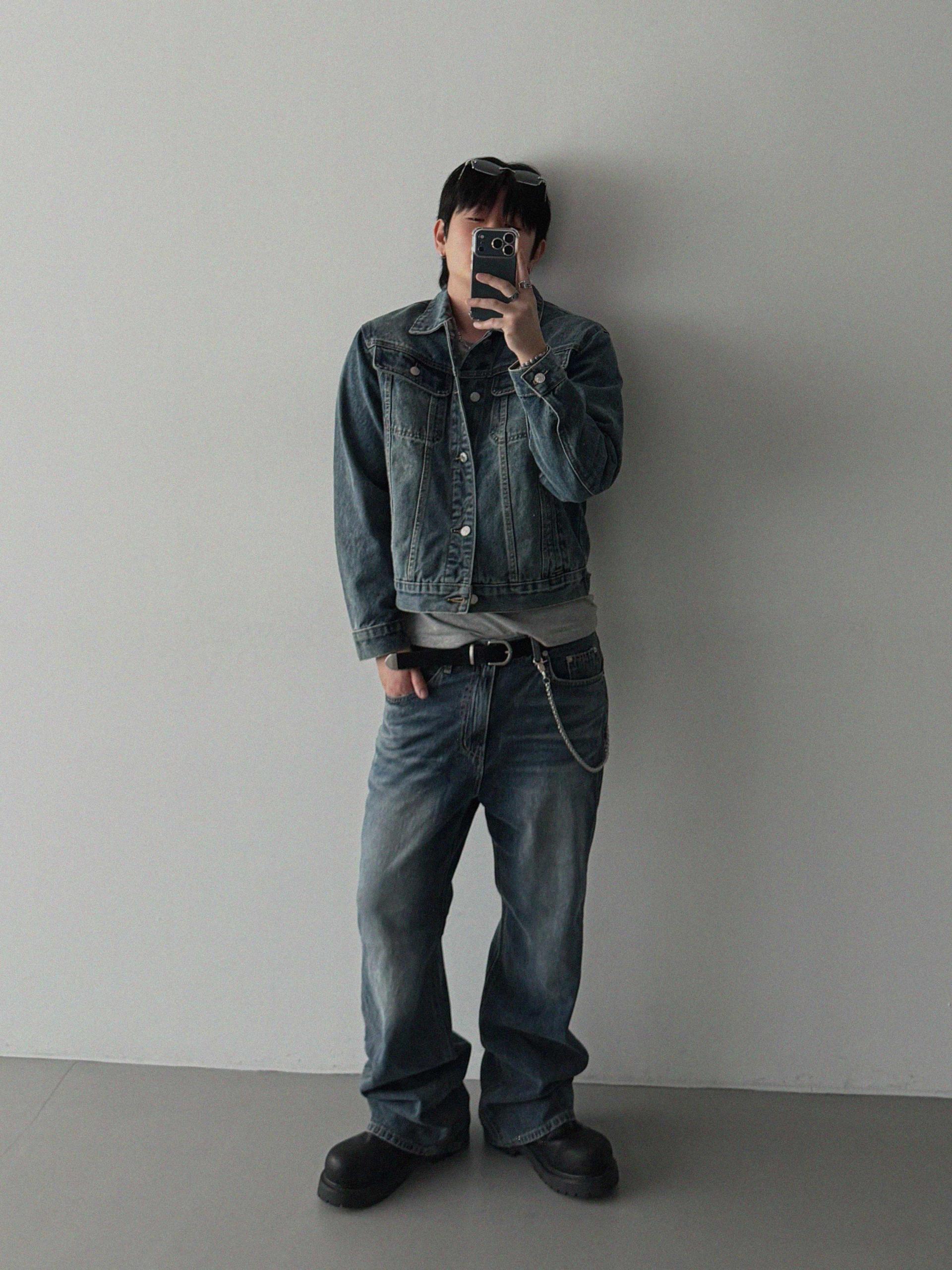 Minimal basic crop denim jacket