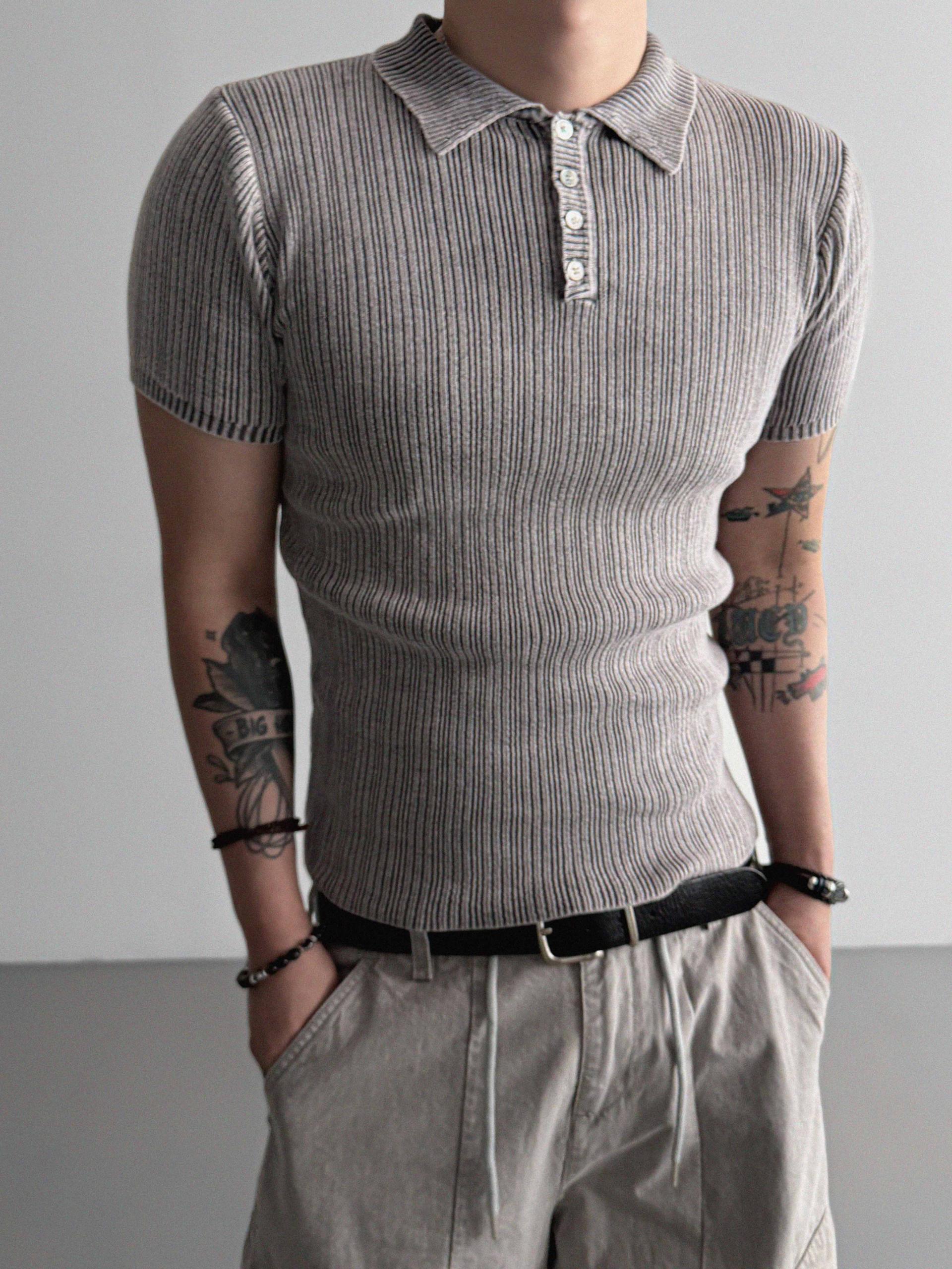 Garments ribbed collar muscle half T