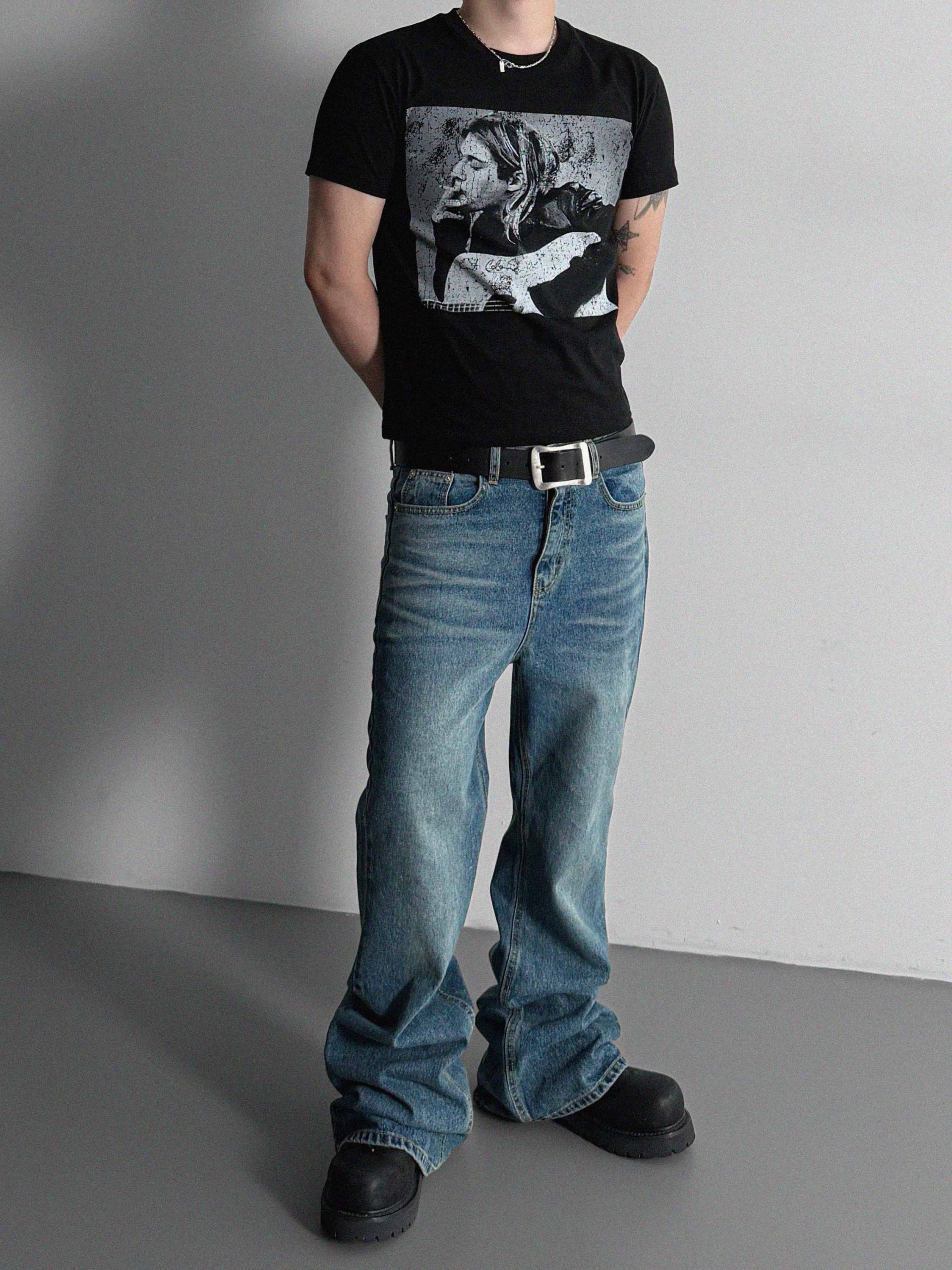 Cut printed muscle half t