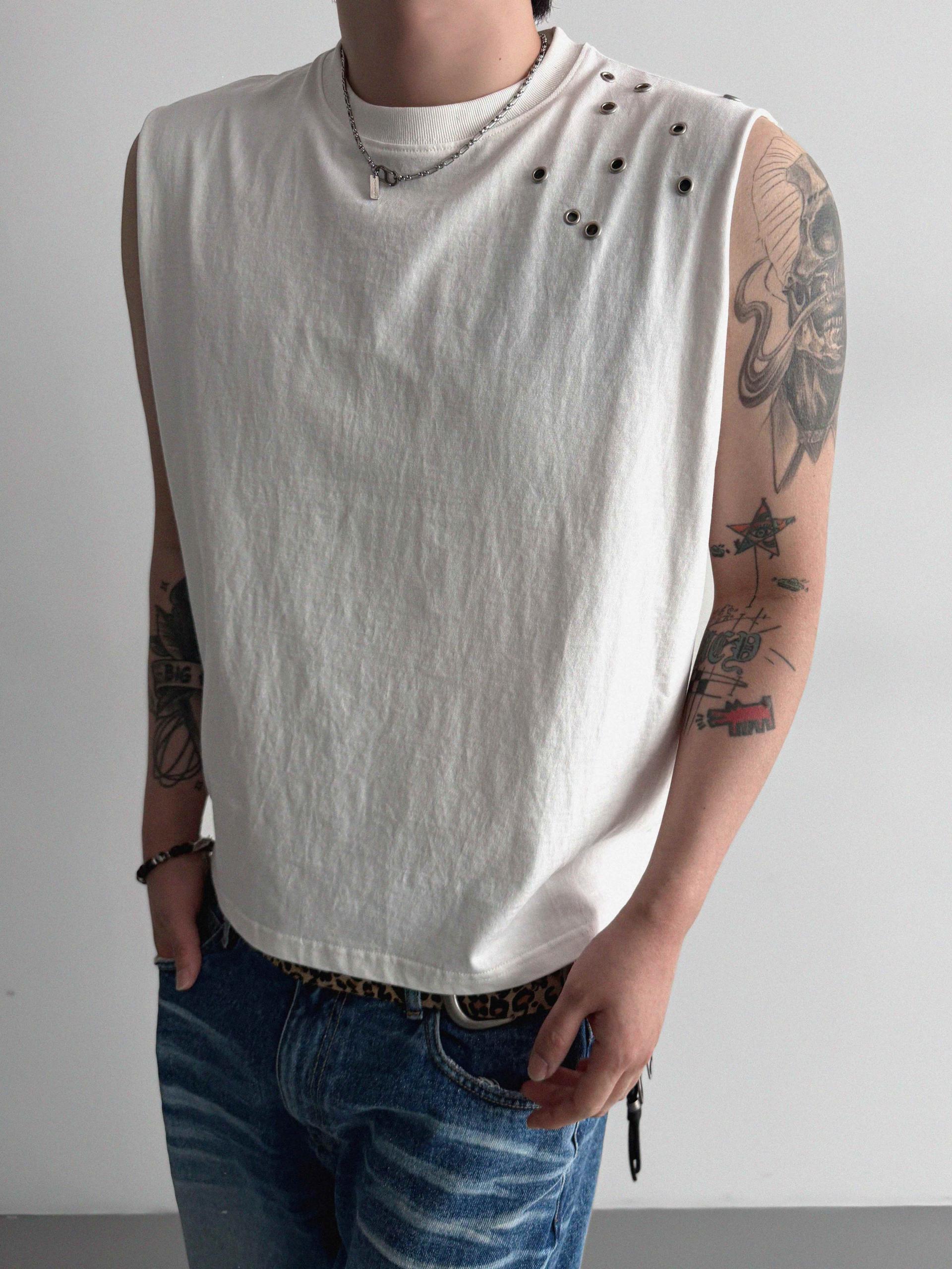 Eyelet shoulder crop sleeveless