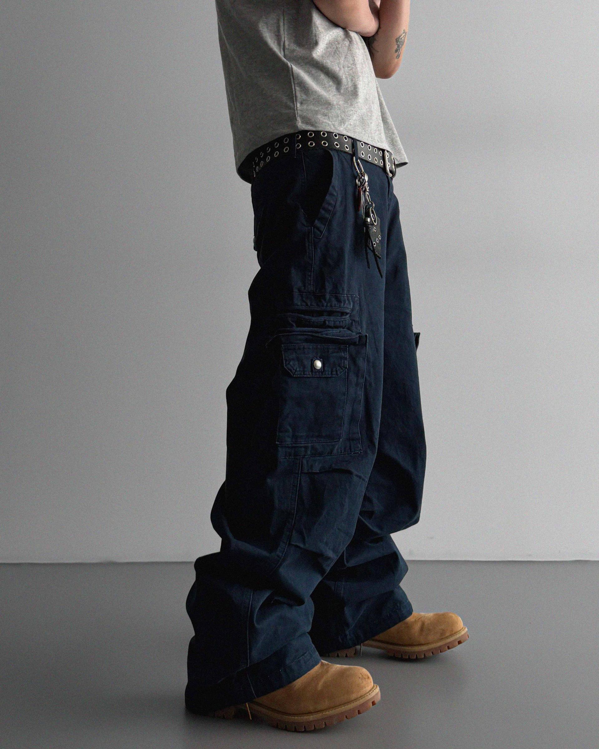 Field burton cargo pants
