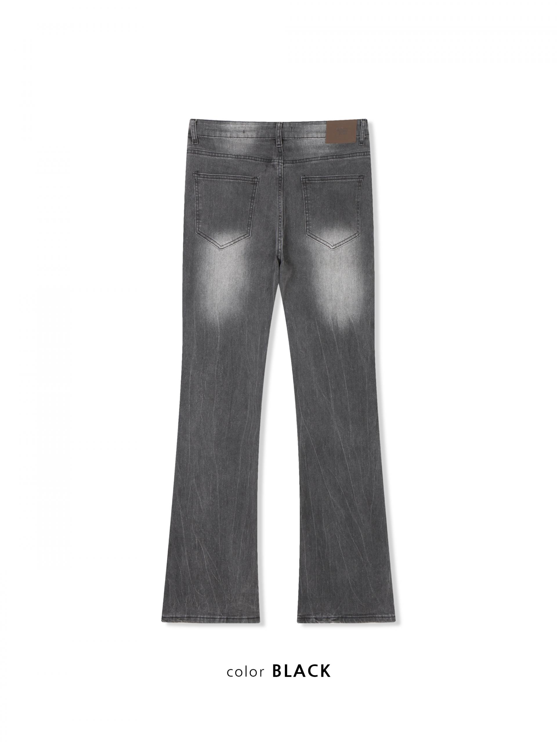 Slack sagging flare black jean