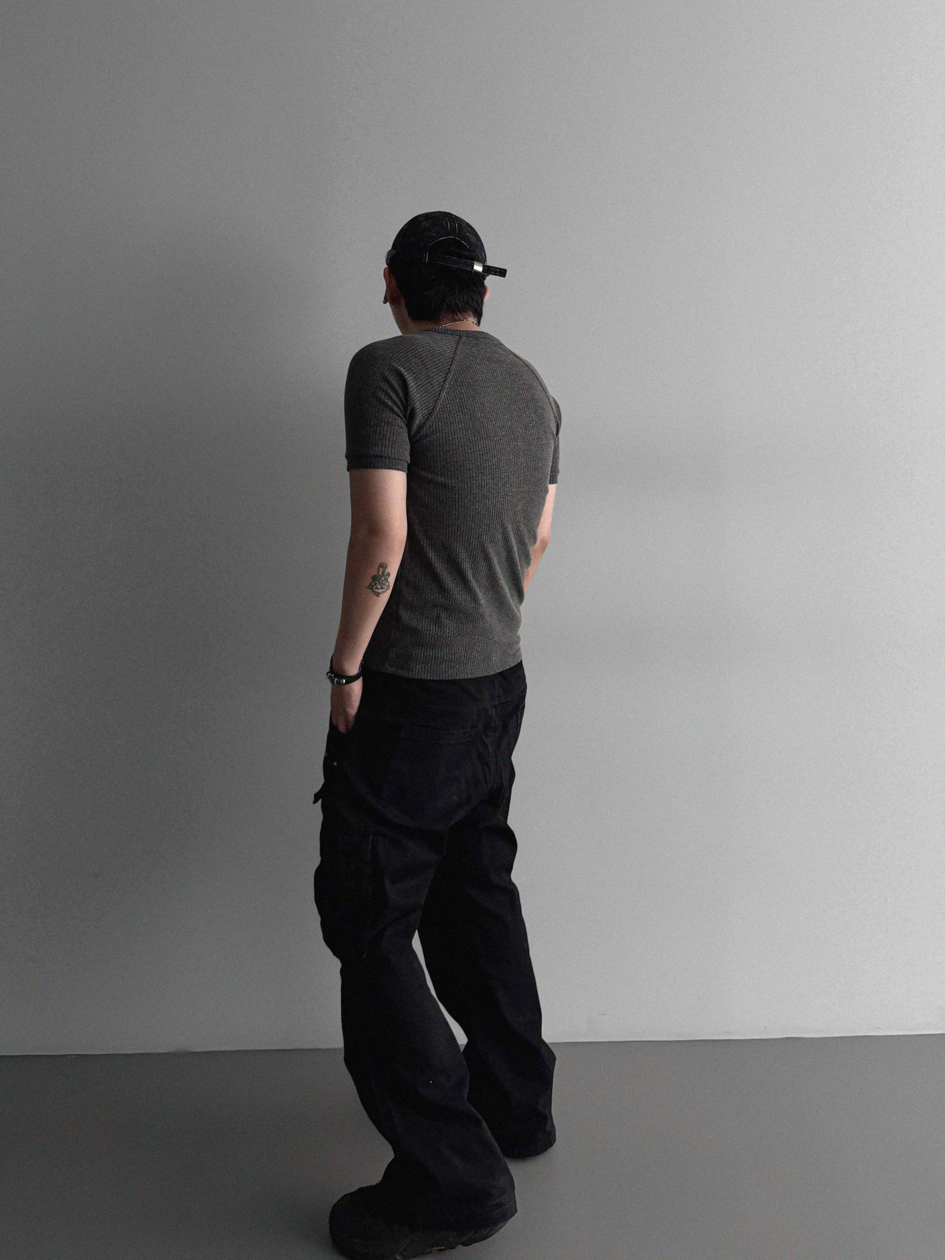 Fold ribbed henley neck muscle half t