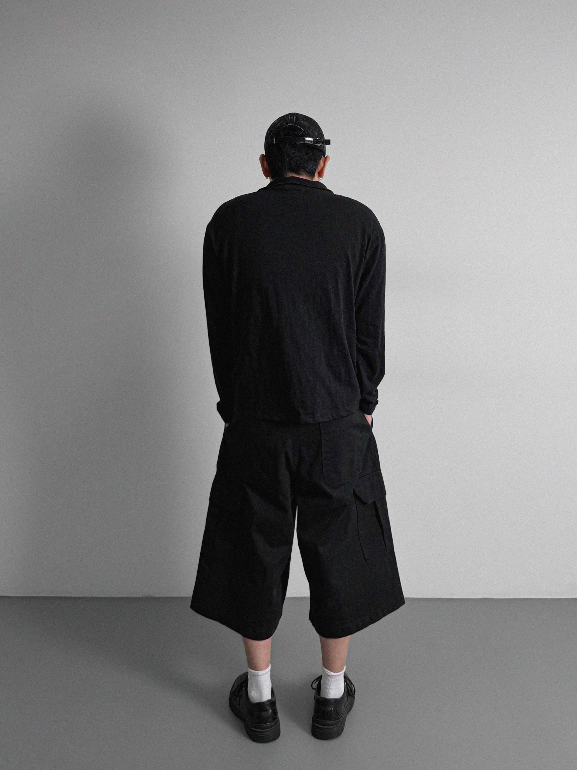 Pintuck bermuda cargo pants
