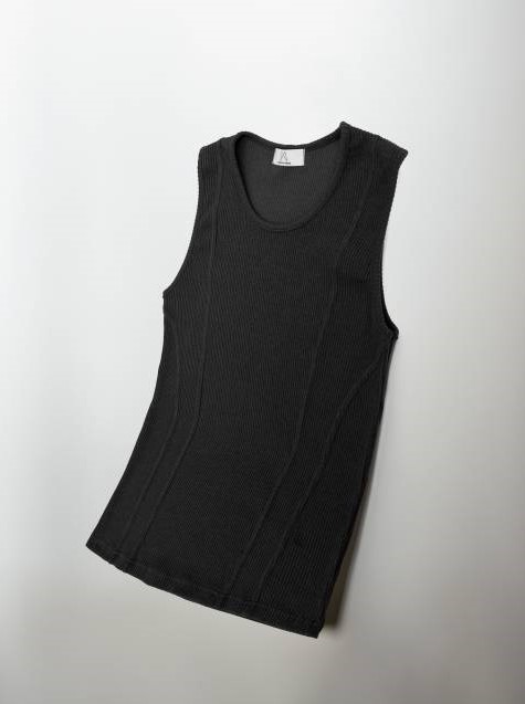 Incision ribbed slim sleeveless