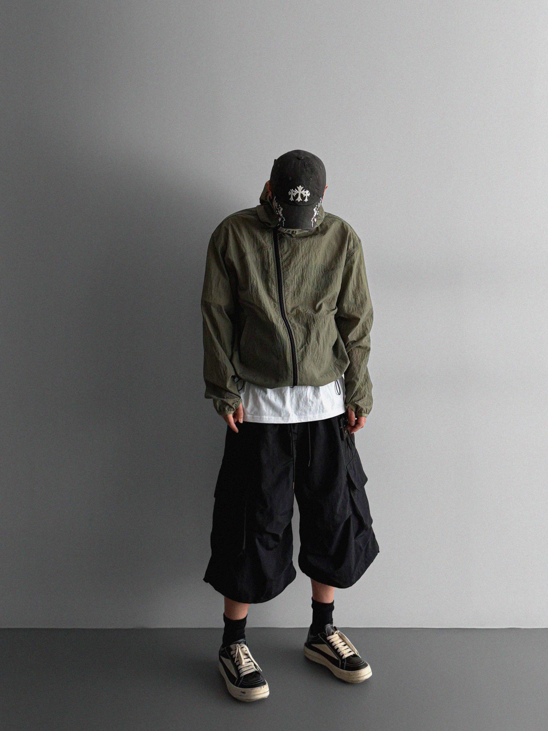 Nietzsche cargo bermuda pants