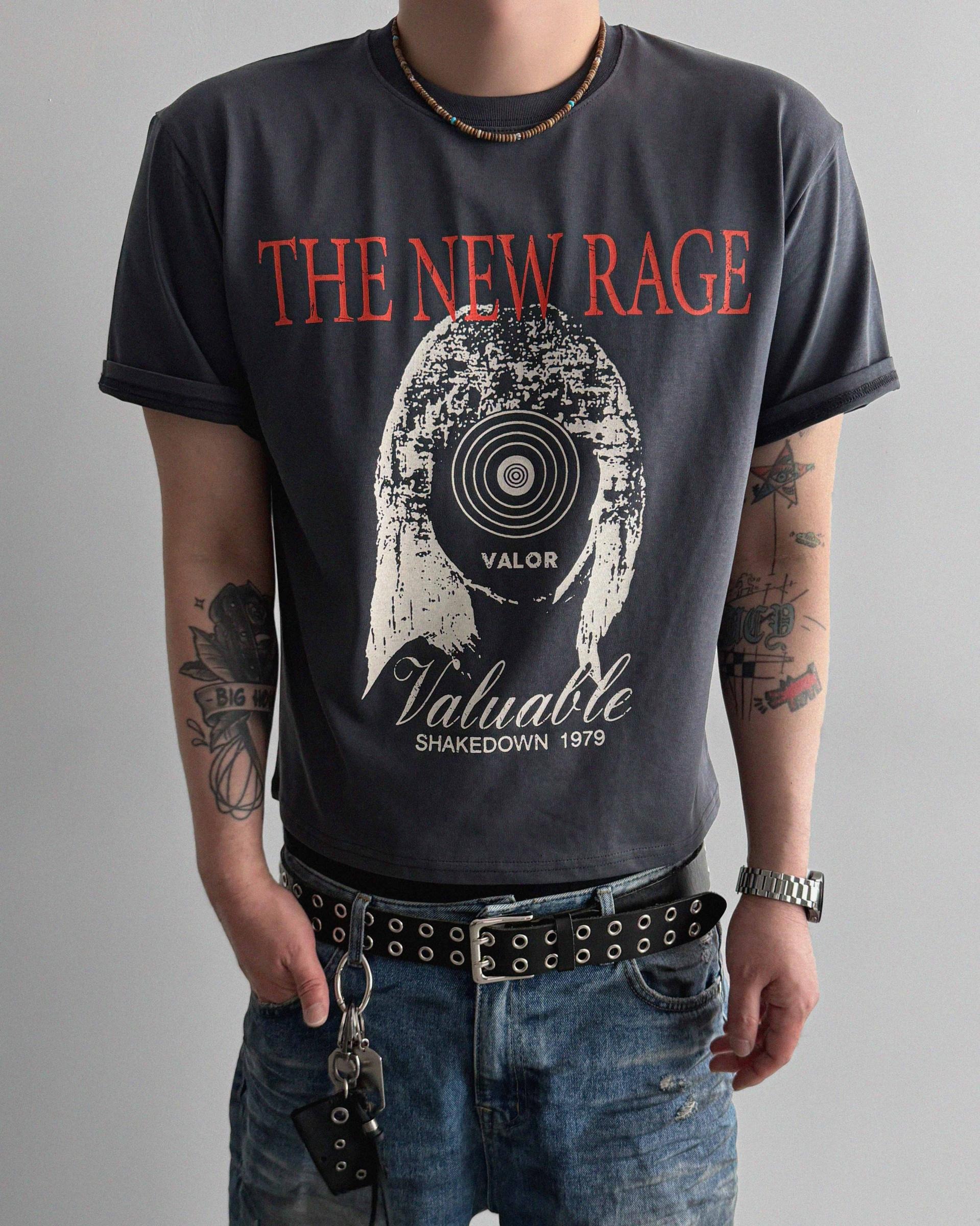 New rage crop half t