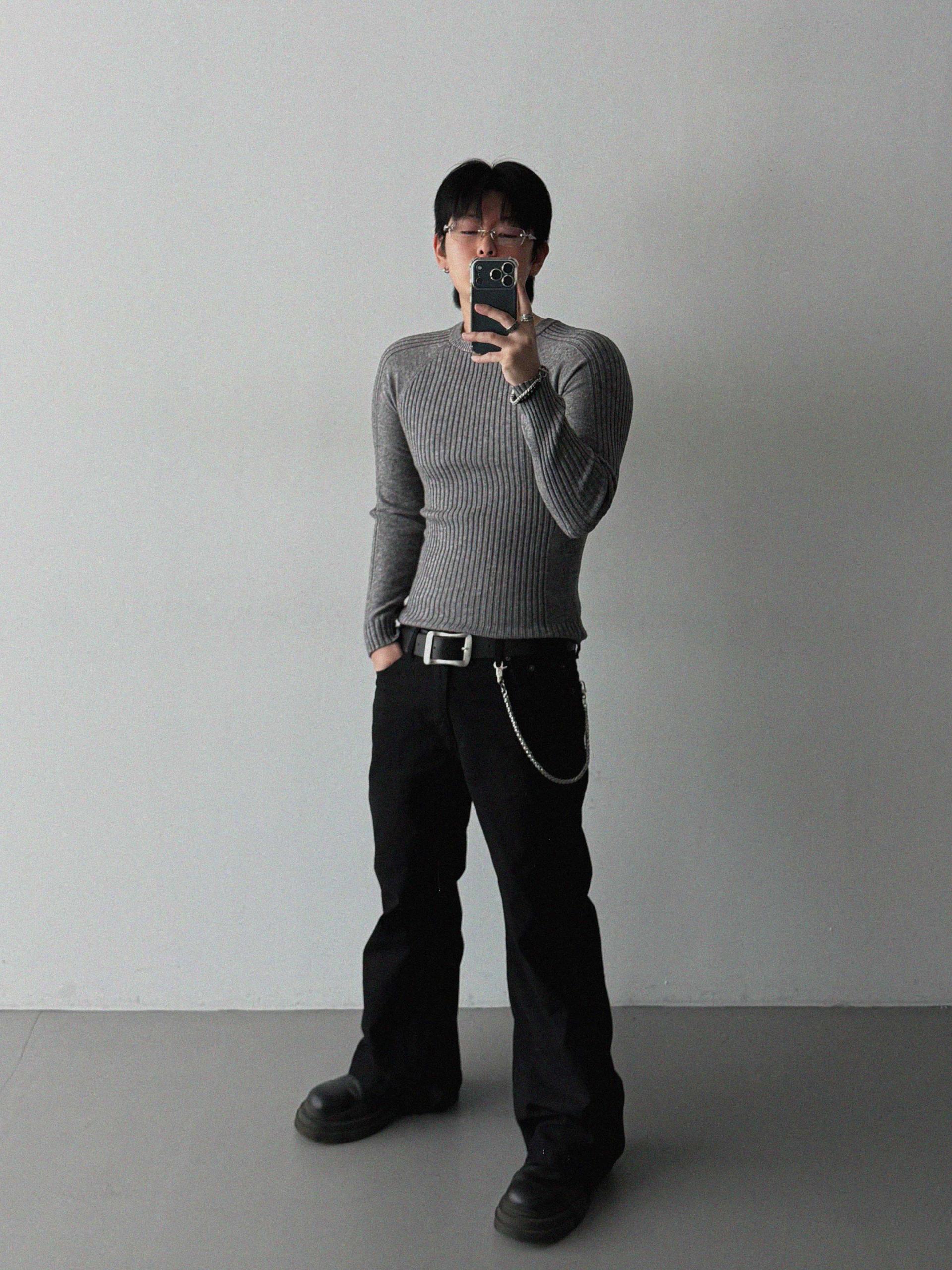 Irregular ribbed raglan muscle knit