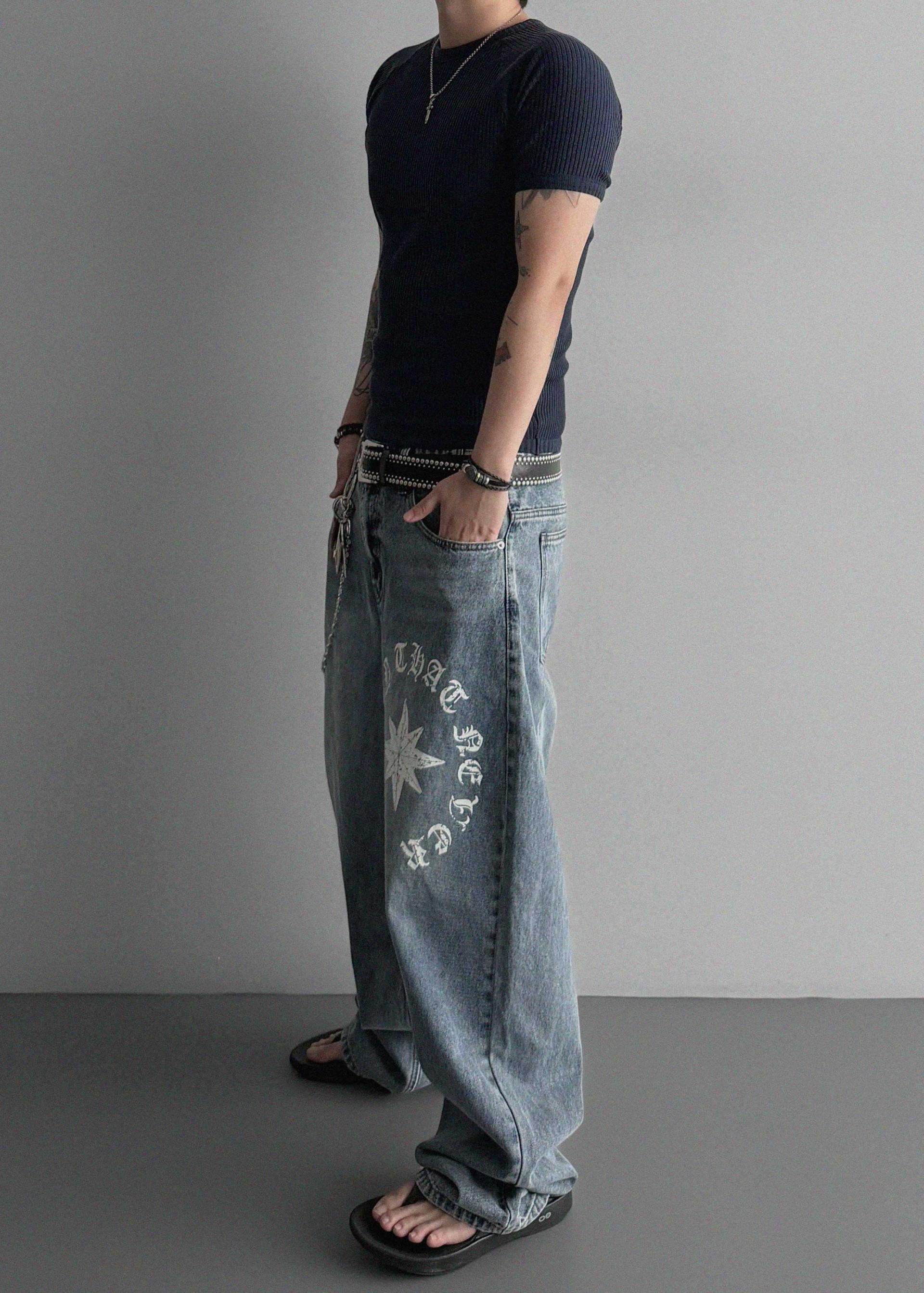 Star lettering curved denim pants