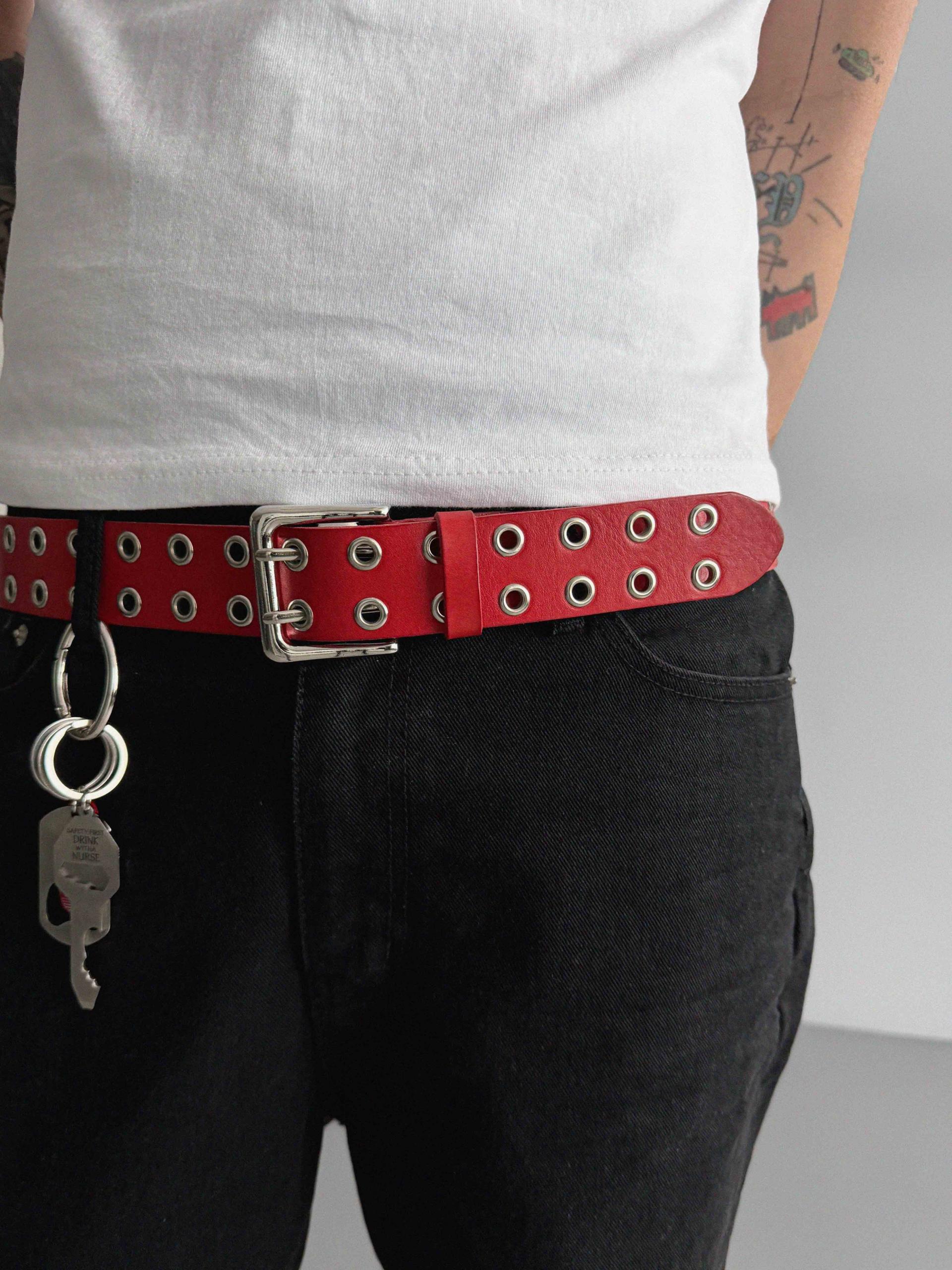 Double eyelet 40 belt (5c)