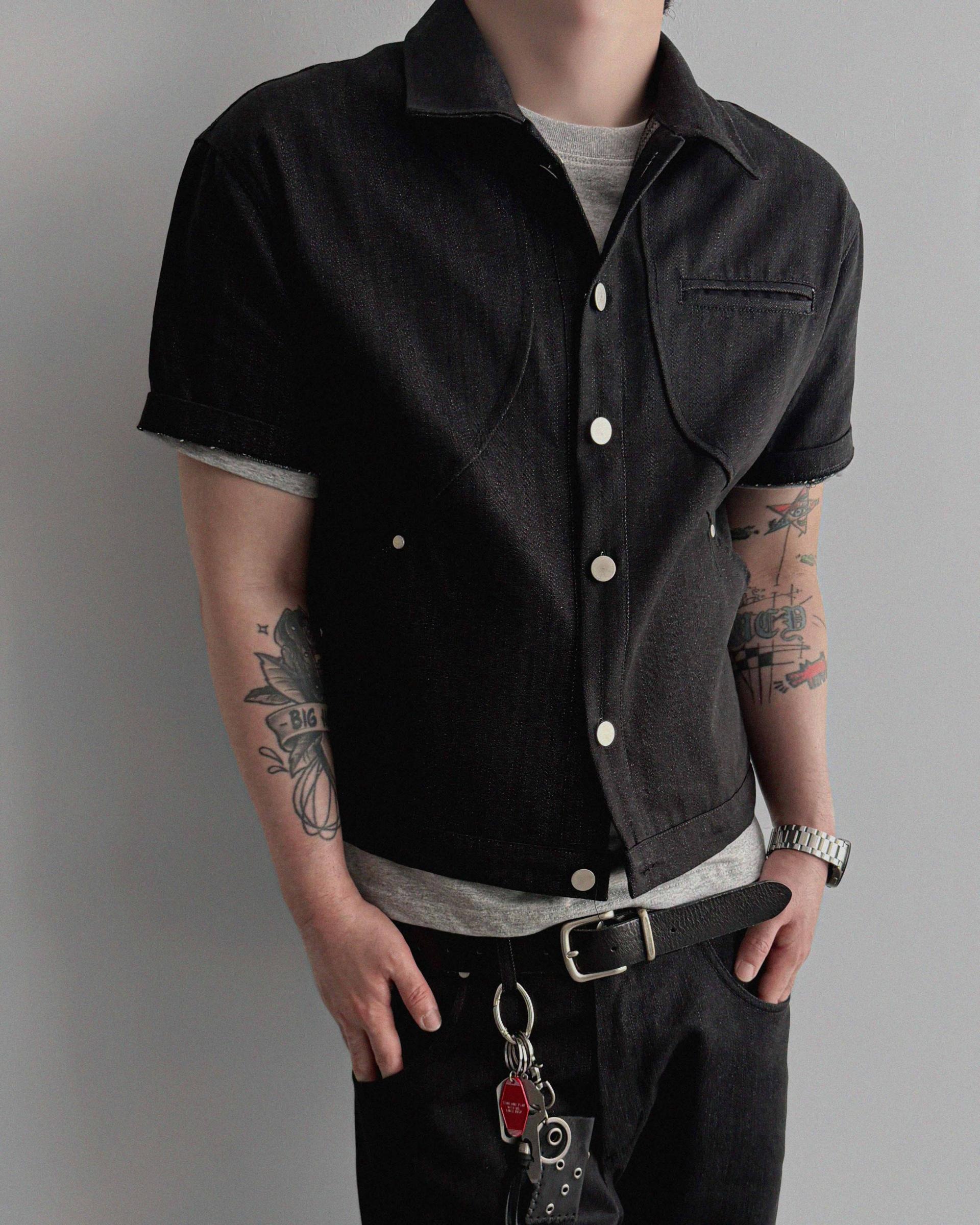 Core non fade crop half jacket