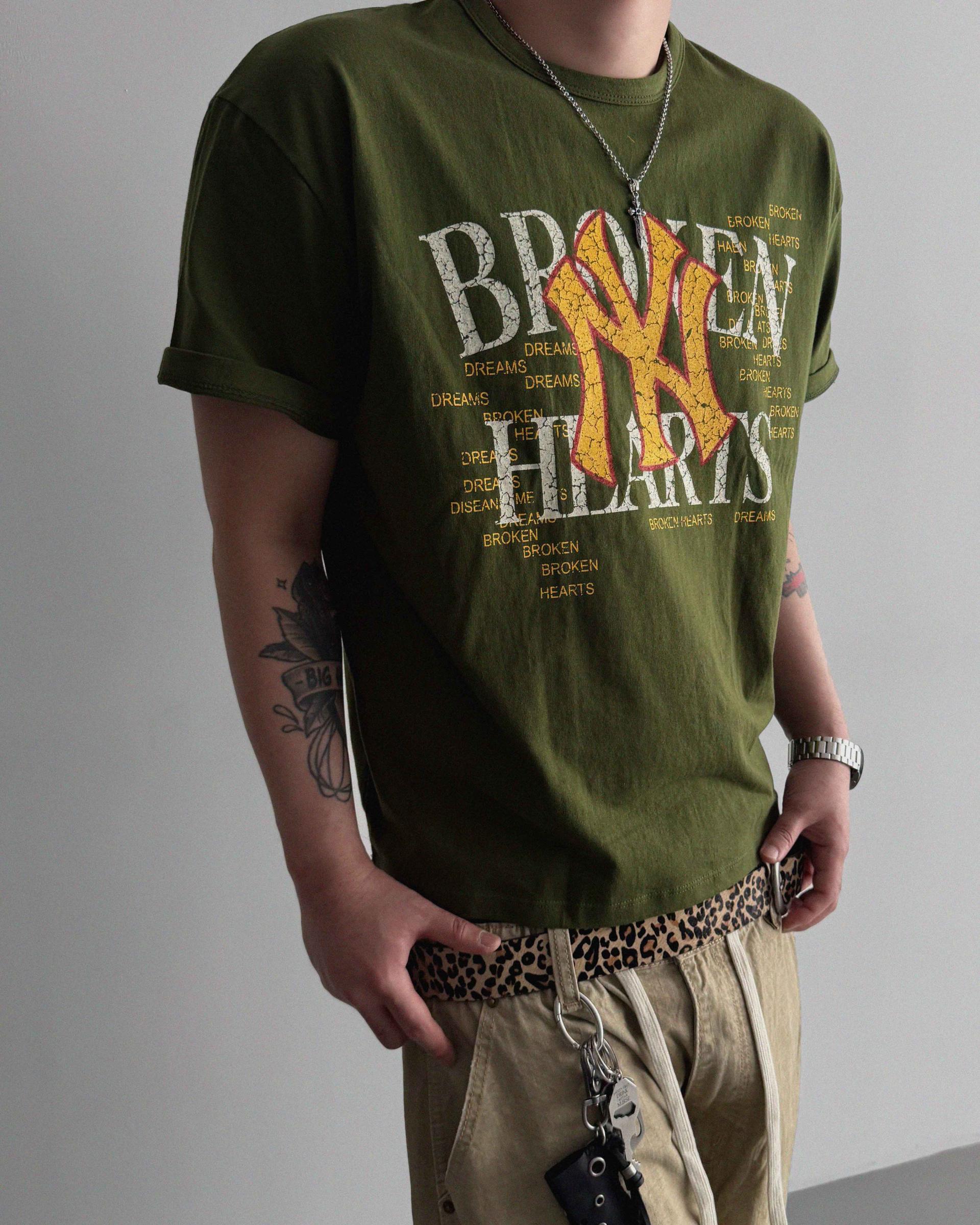 Broken crop half t