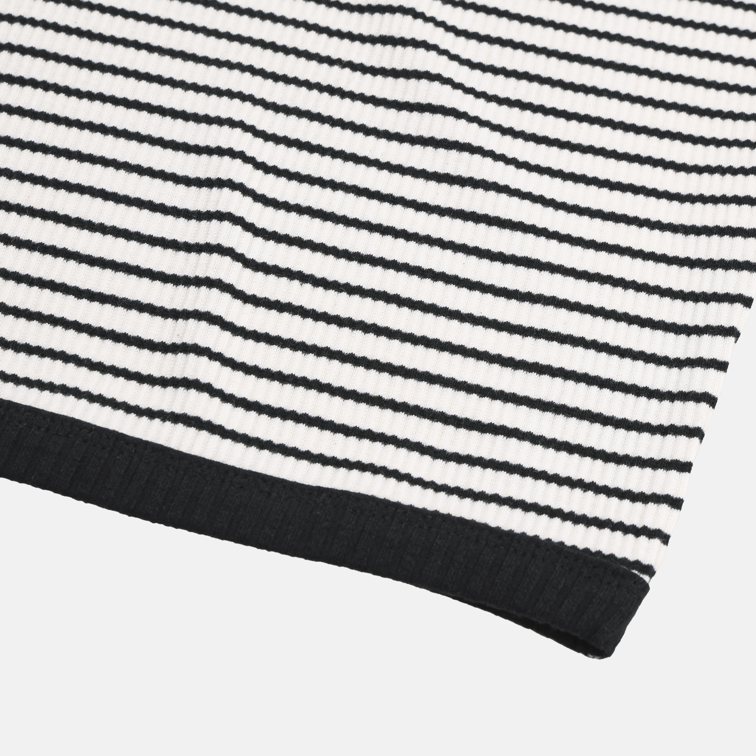 Ribbed stripe henley neck muscle half T