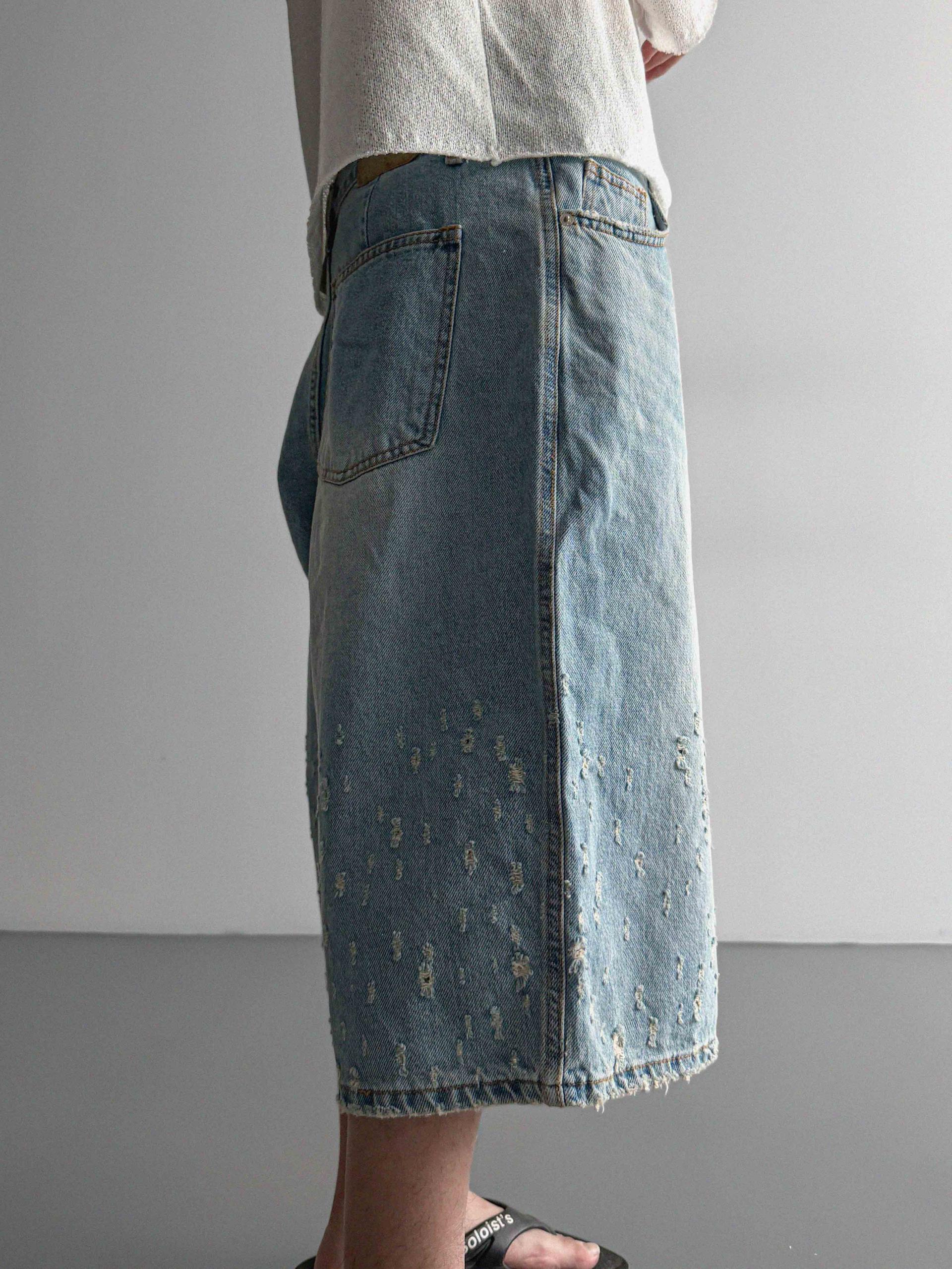 Bullet denim bermuda pants