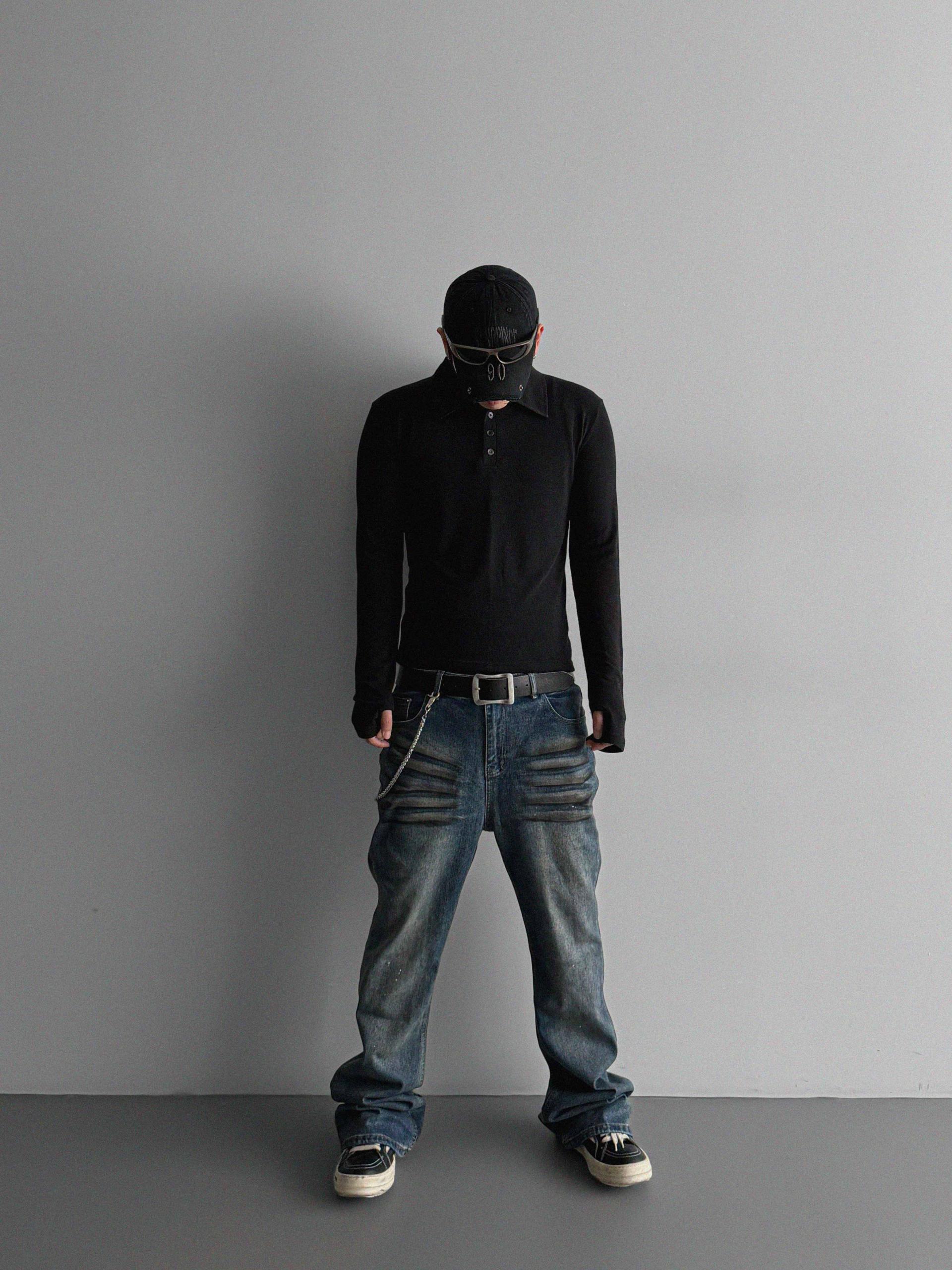 Dirty washed sagging flare jeans