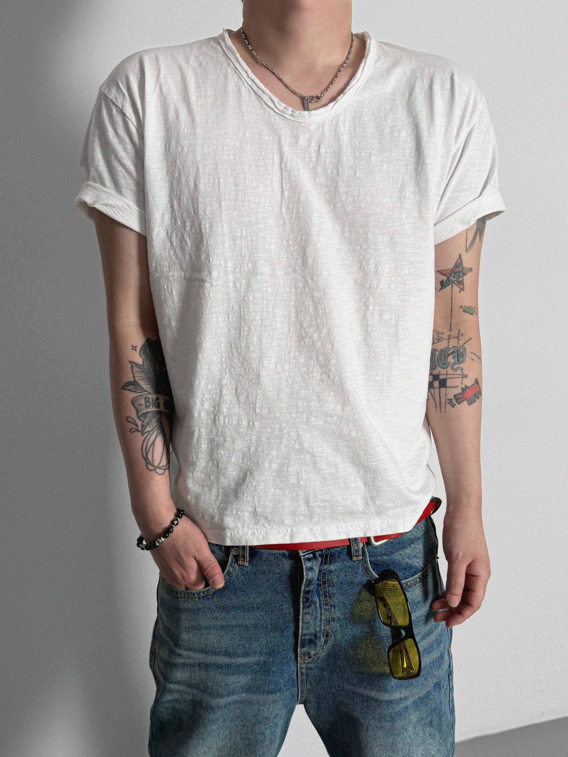 Slab cut u-neck half t