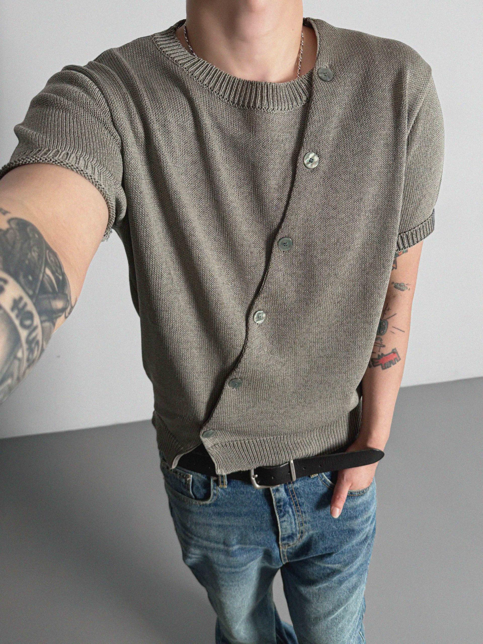 Slit button linen knit