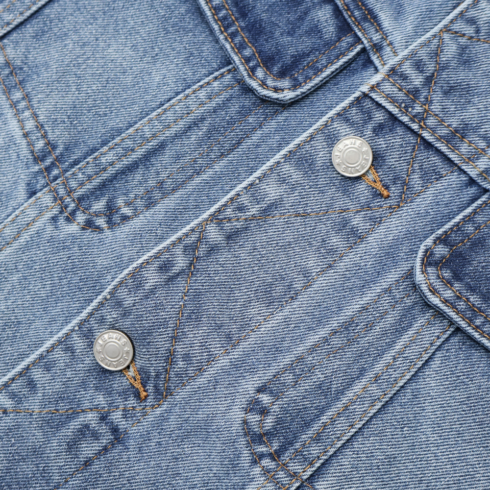Minimal basic crop denim jacket