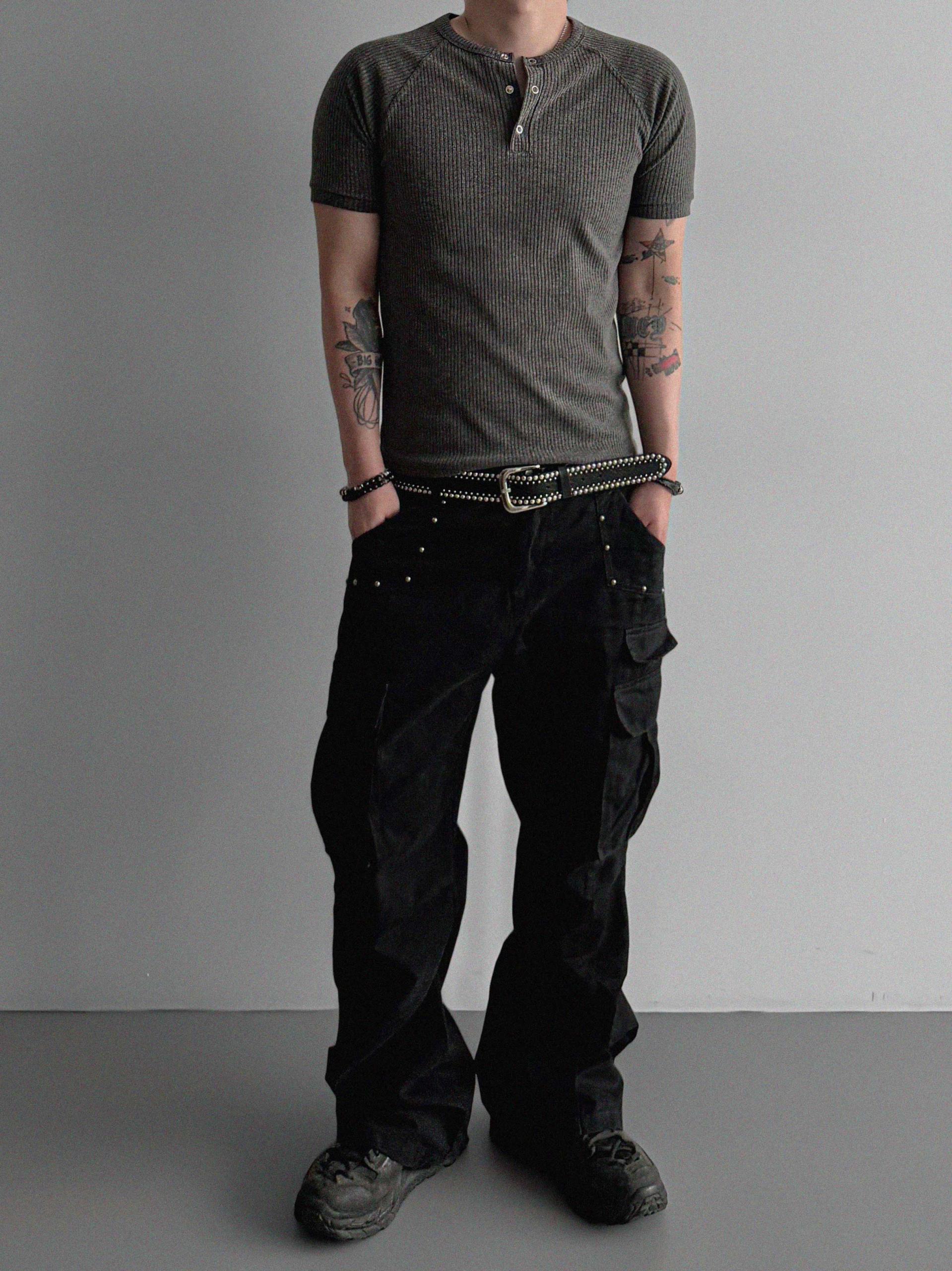 Fold ribbed henley neck muscle half t