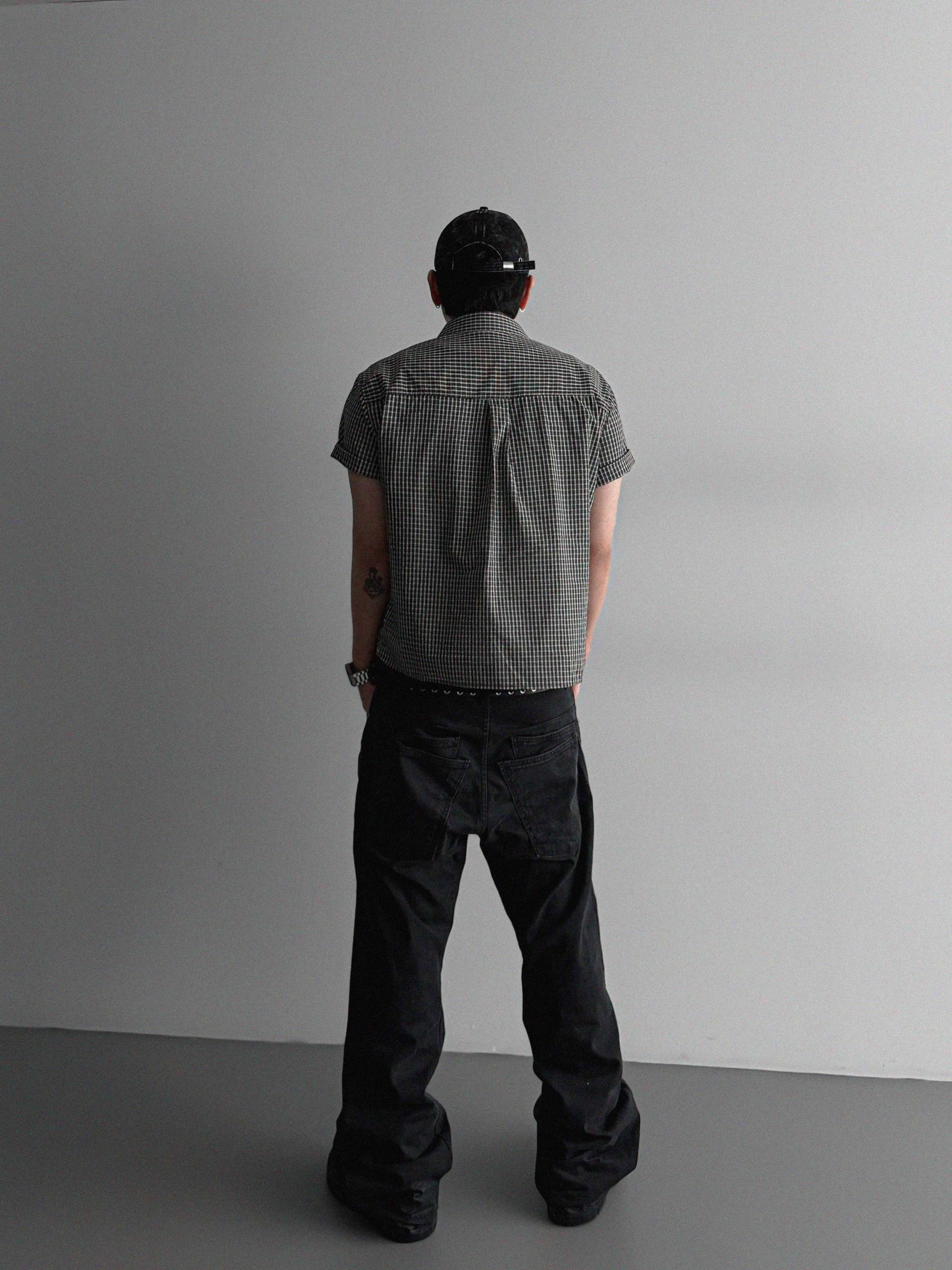 Grid check crop half shirt