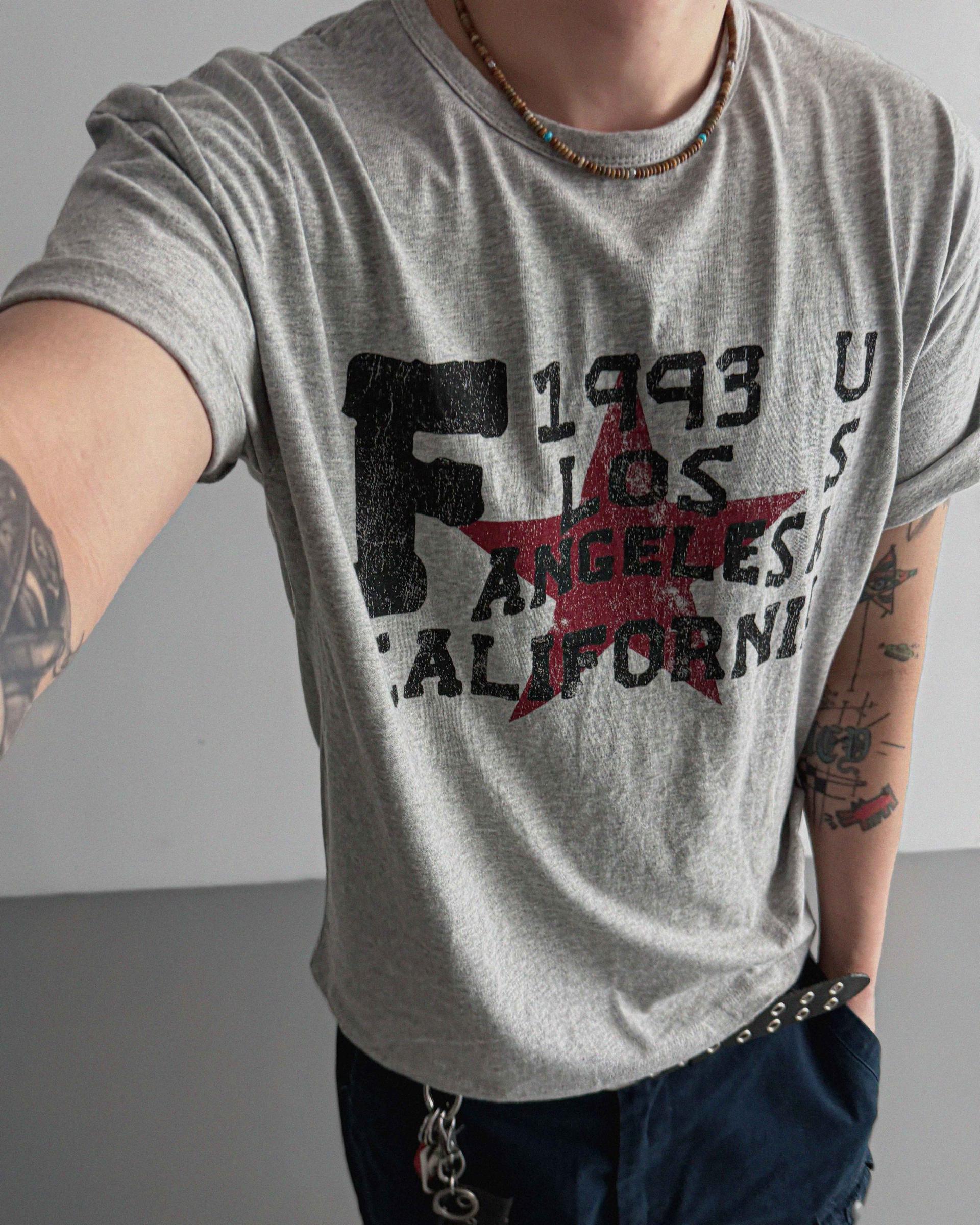 Retro star crop half t