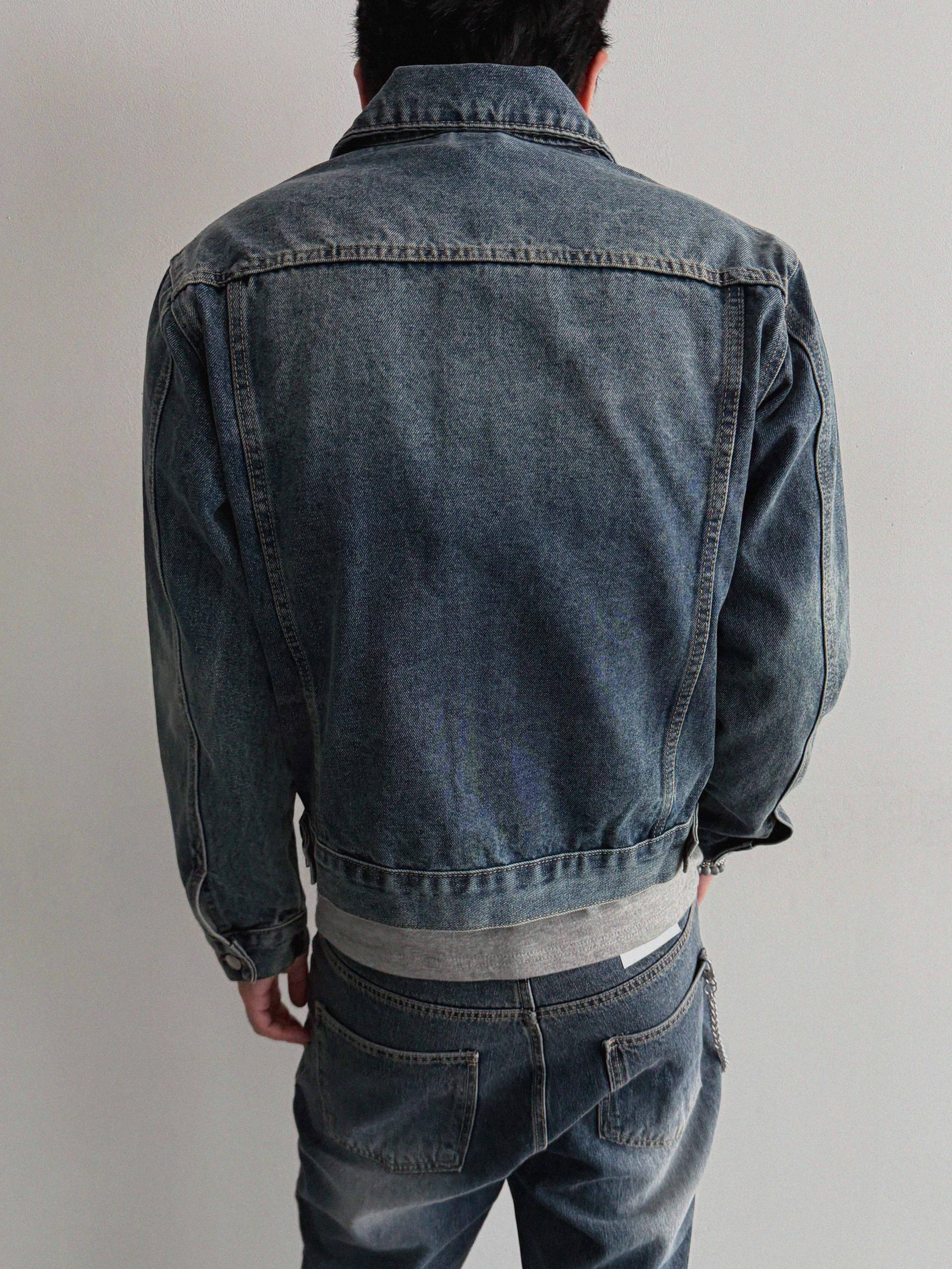 Minimal basic crop denim jacket