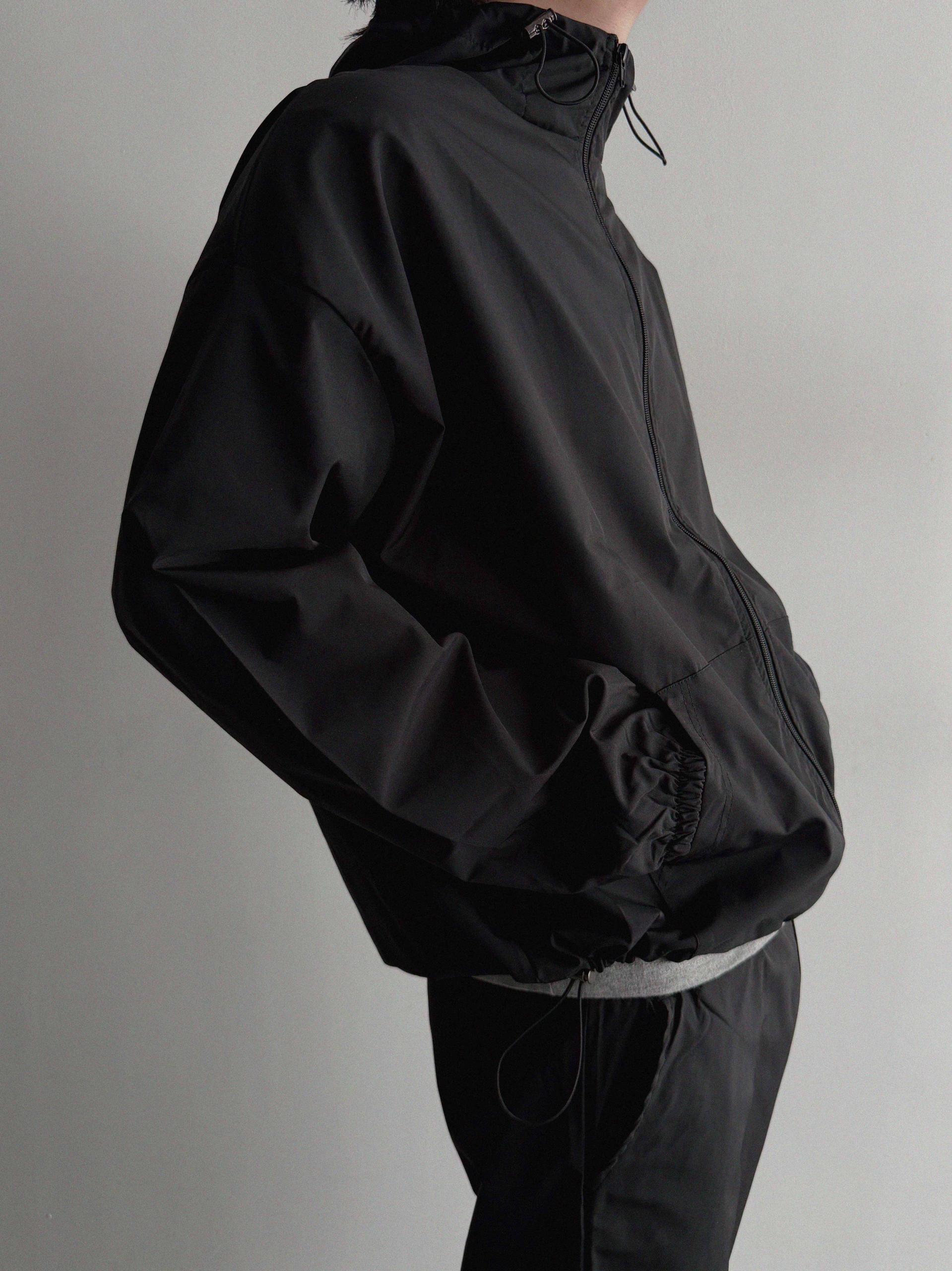 Space set-up [Wind breaker & Cargo pants]