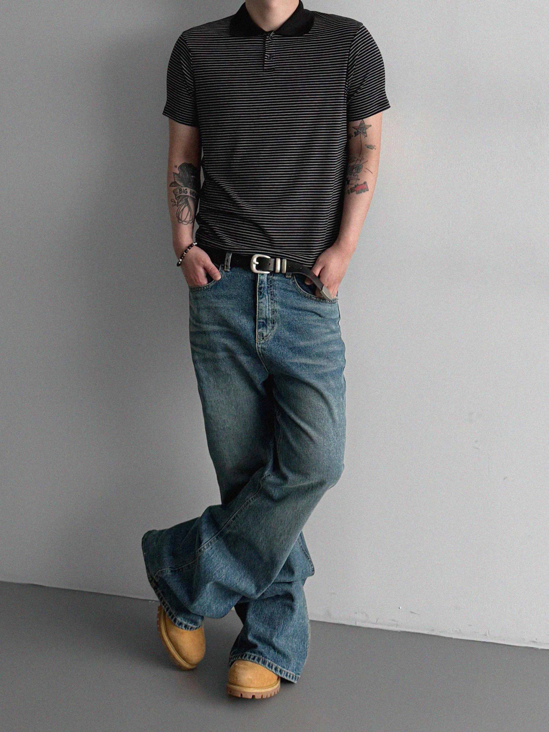 Cult collar half t