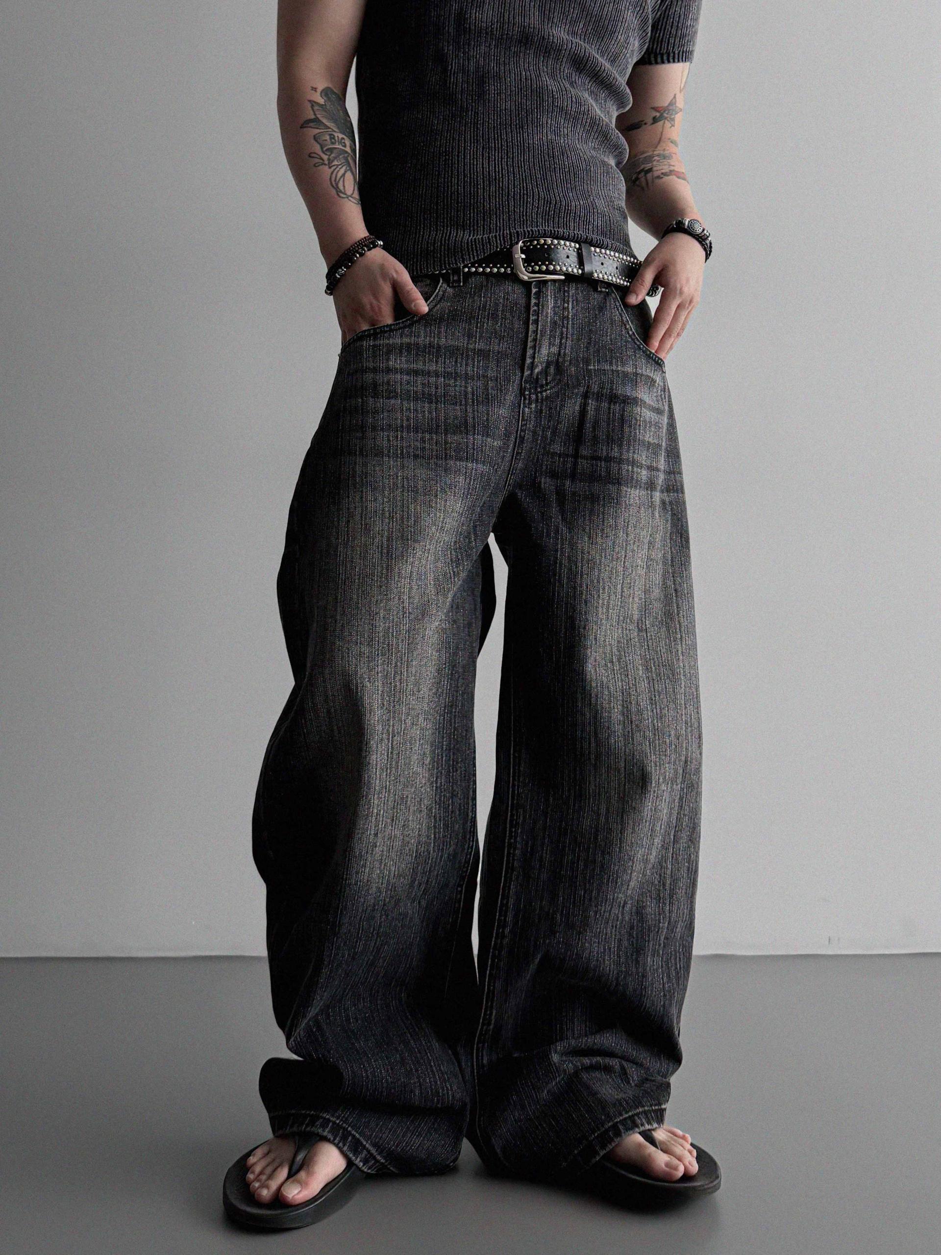 Striped washed curved denim pants