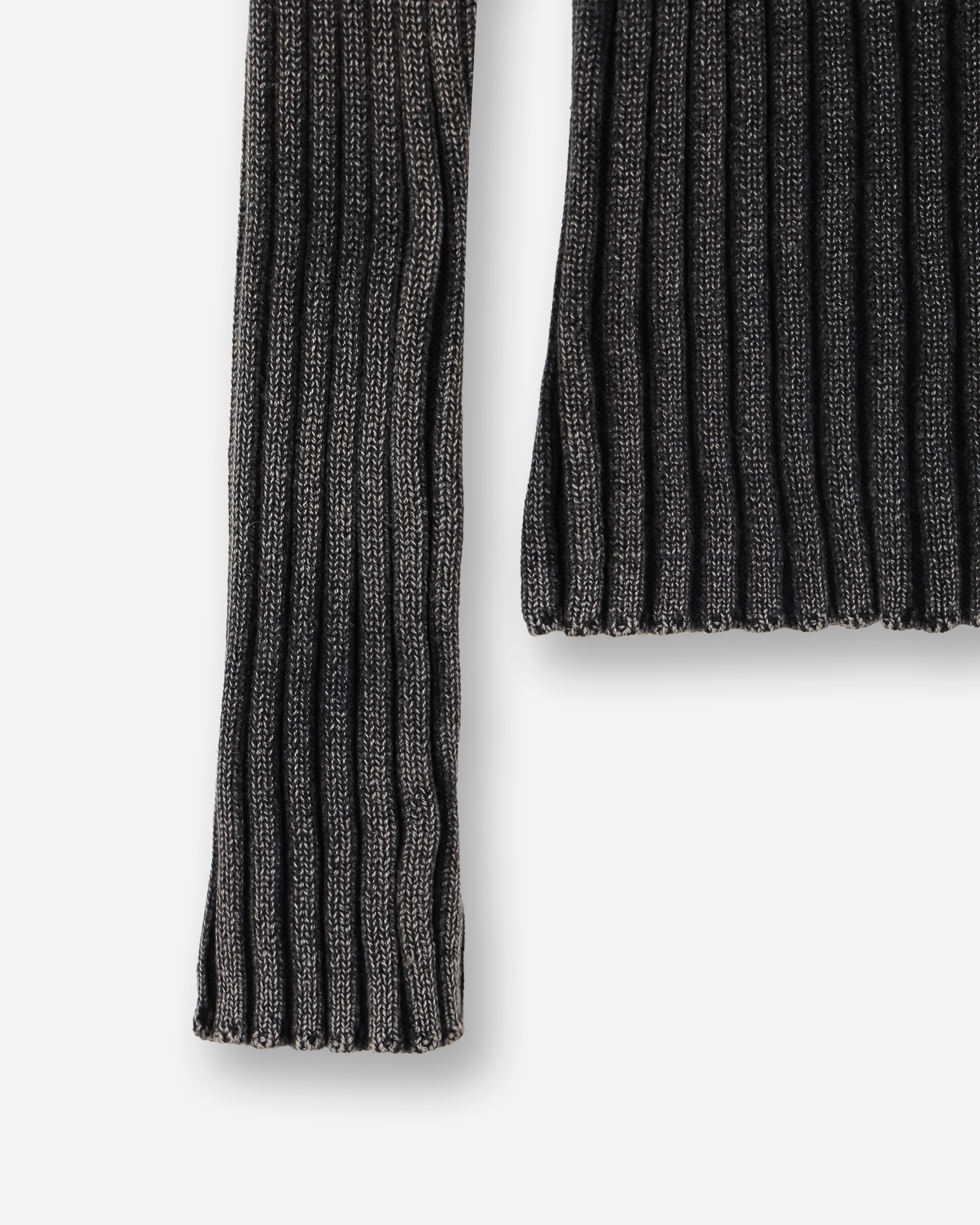 Pigment ribbed muscle knit zip-up