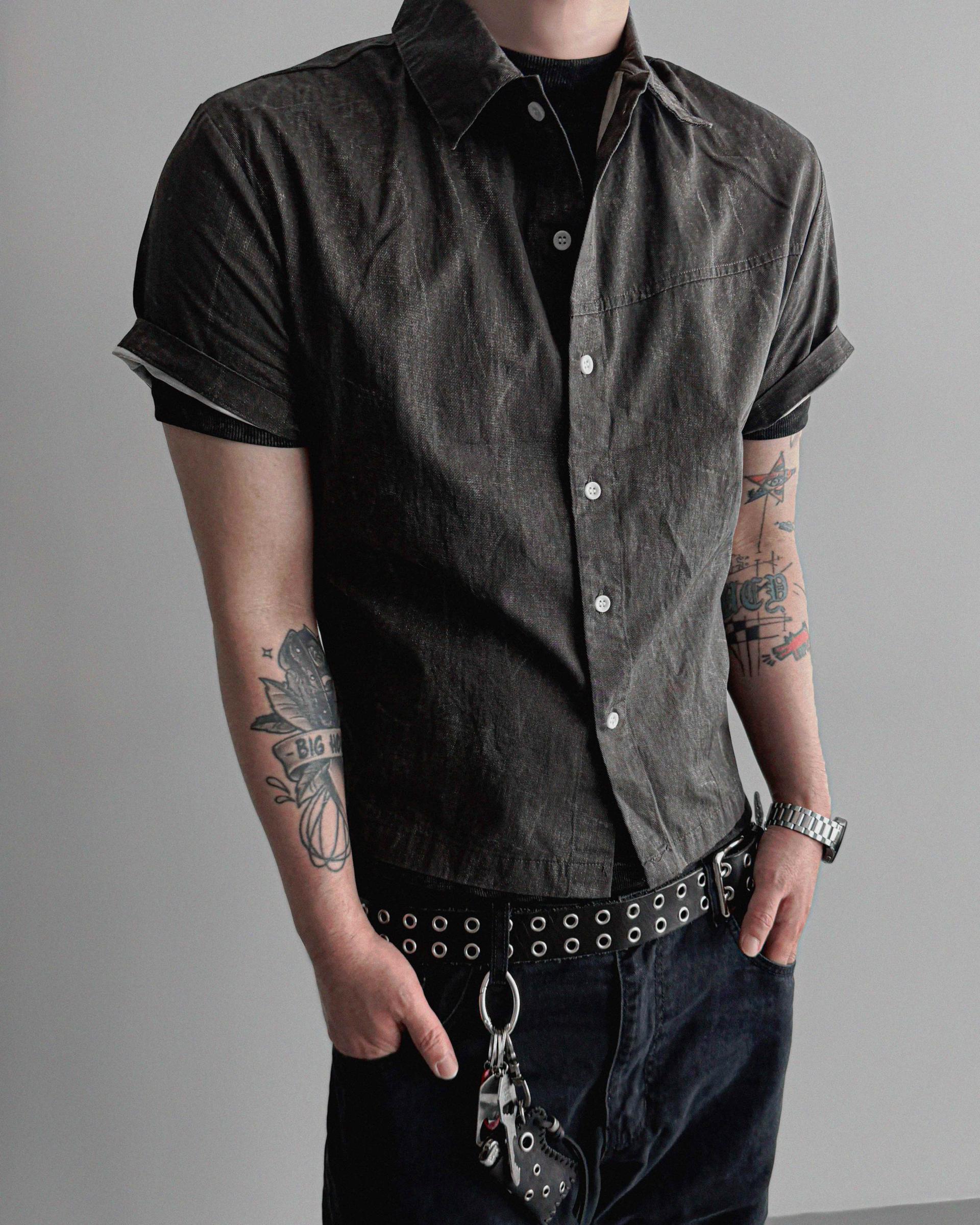 Vintage crop half shirt