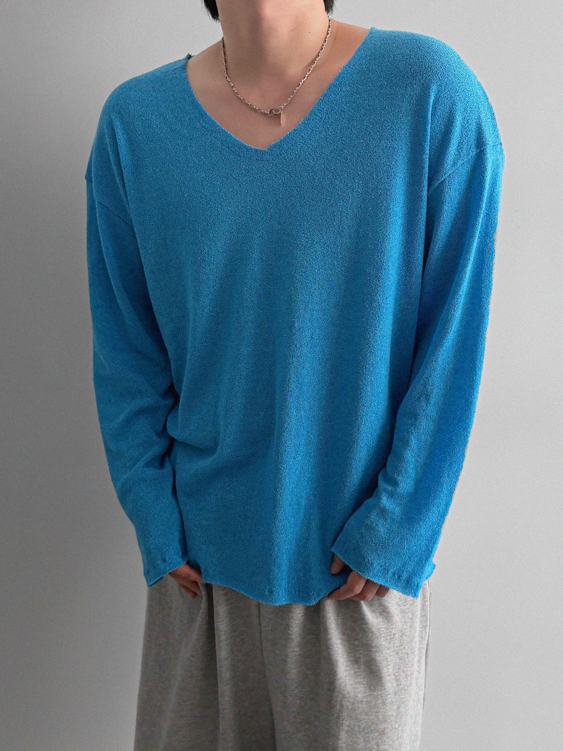 Linen v neck cut out knit
